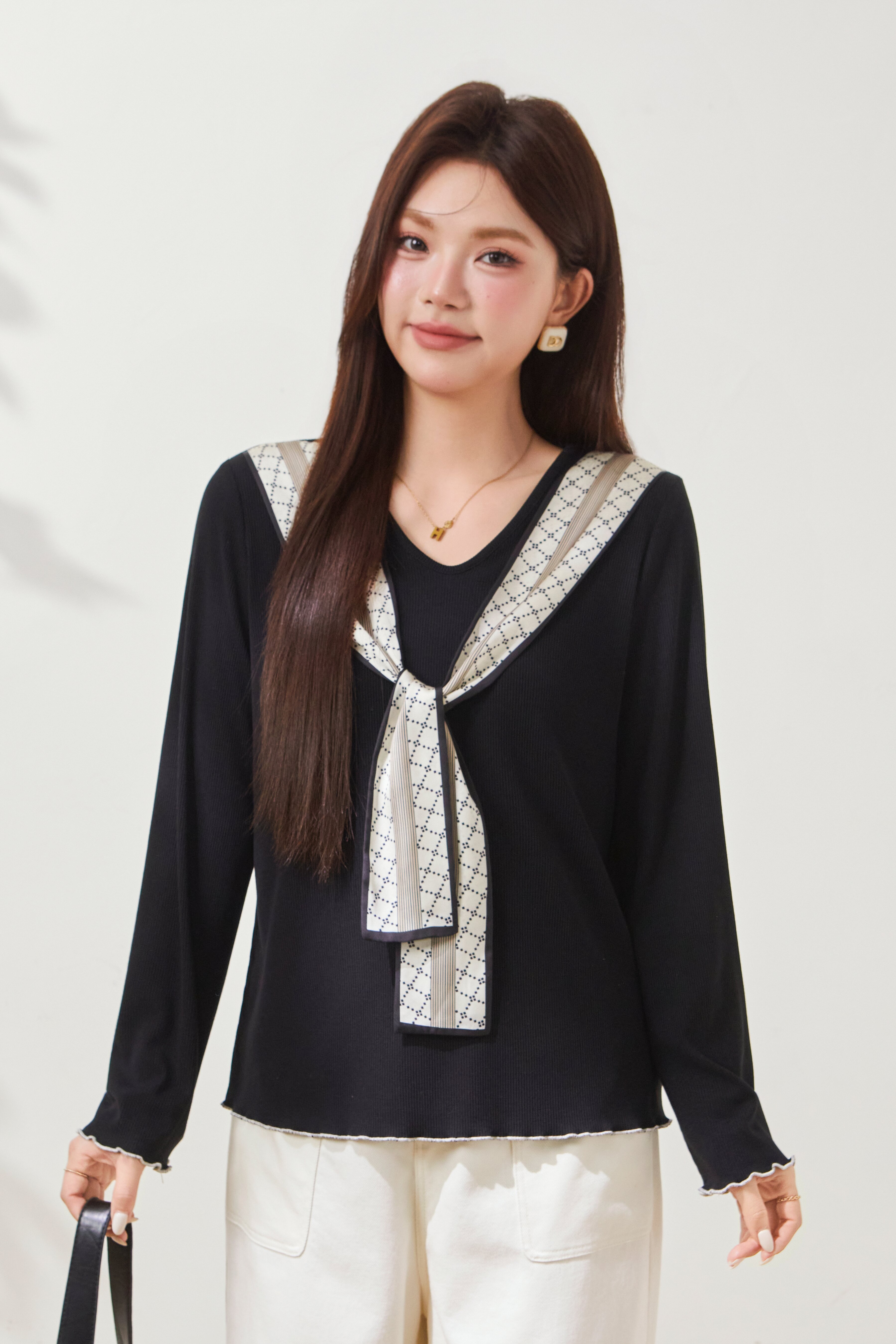 Silk Scarf Fake Two-Piece T-Shirt FCZ6898