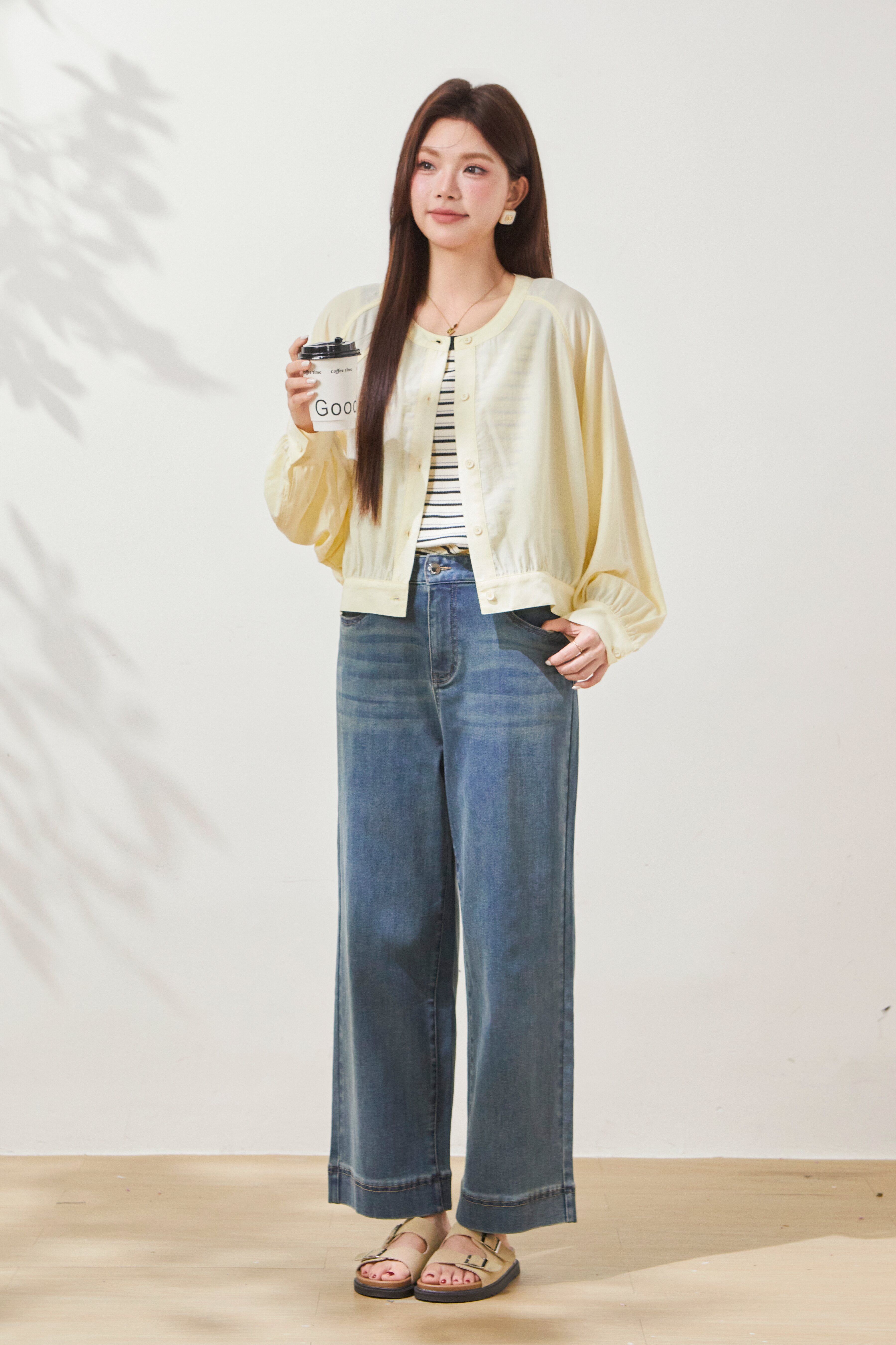 Bat-sleeve round-neck solid color light jacket FXW8039