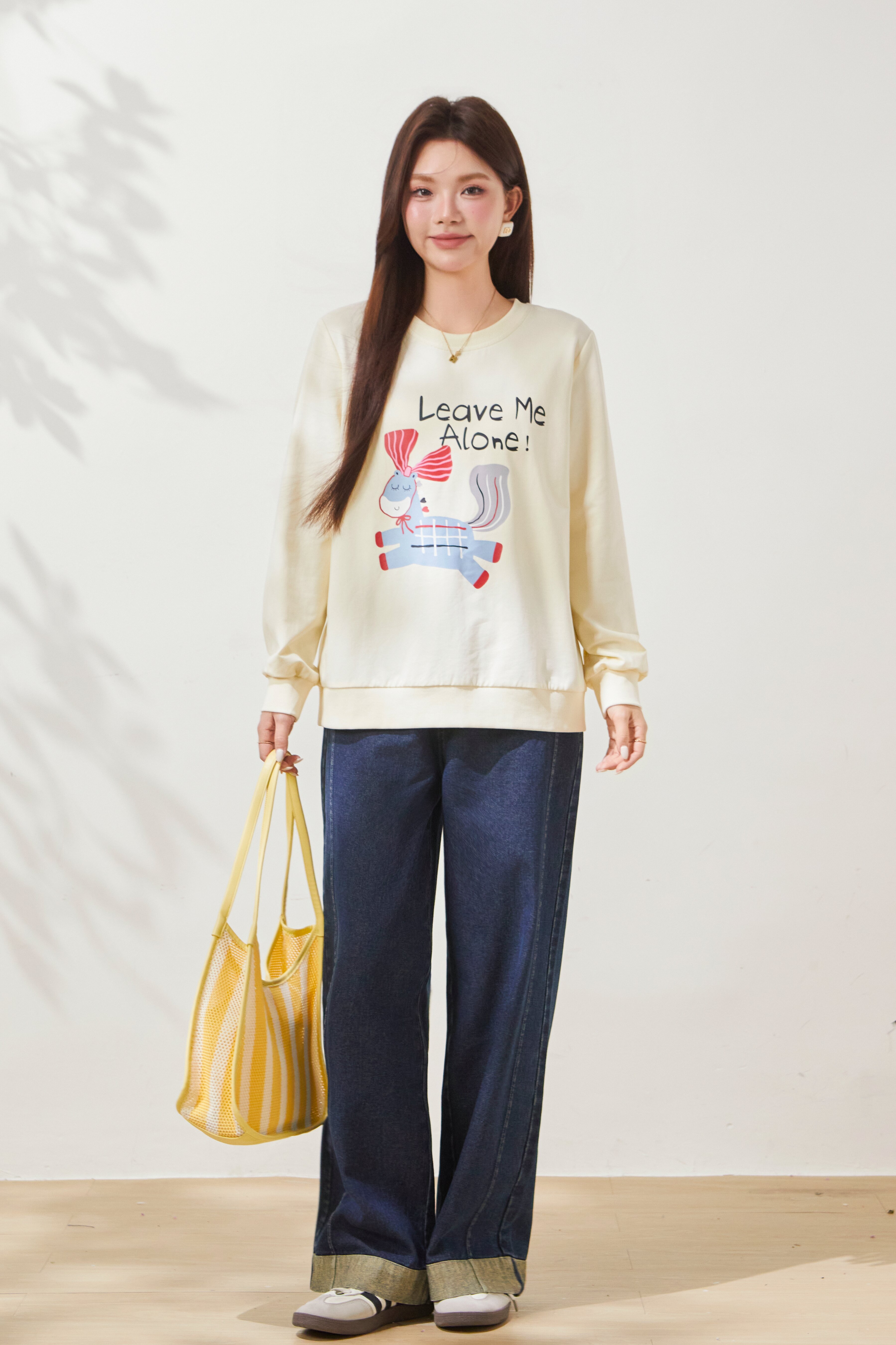 Round-neck cartoon pony print sweatshirt FCZ7080
