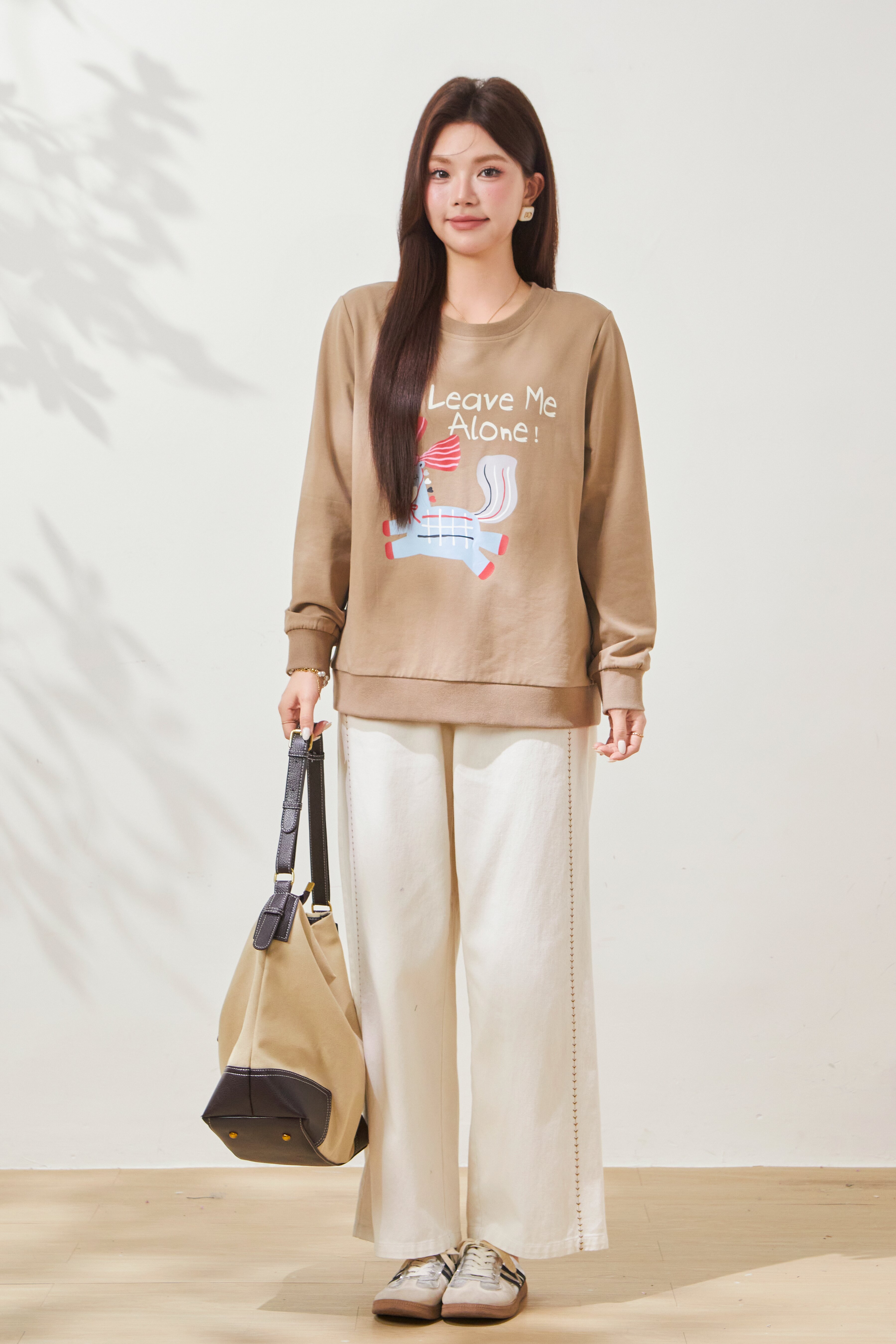 Round-neck cartoon pony print sweatshirt FCZ7080