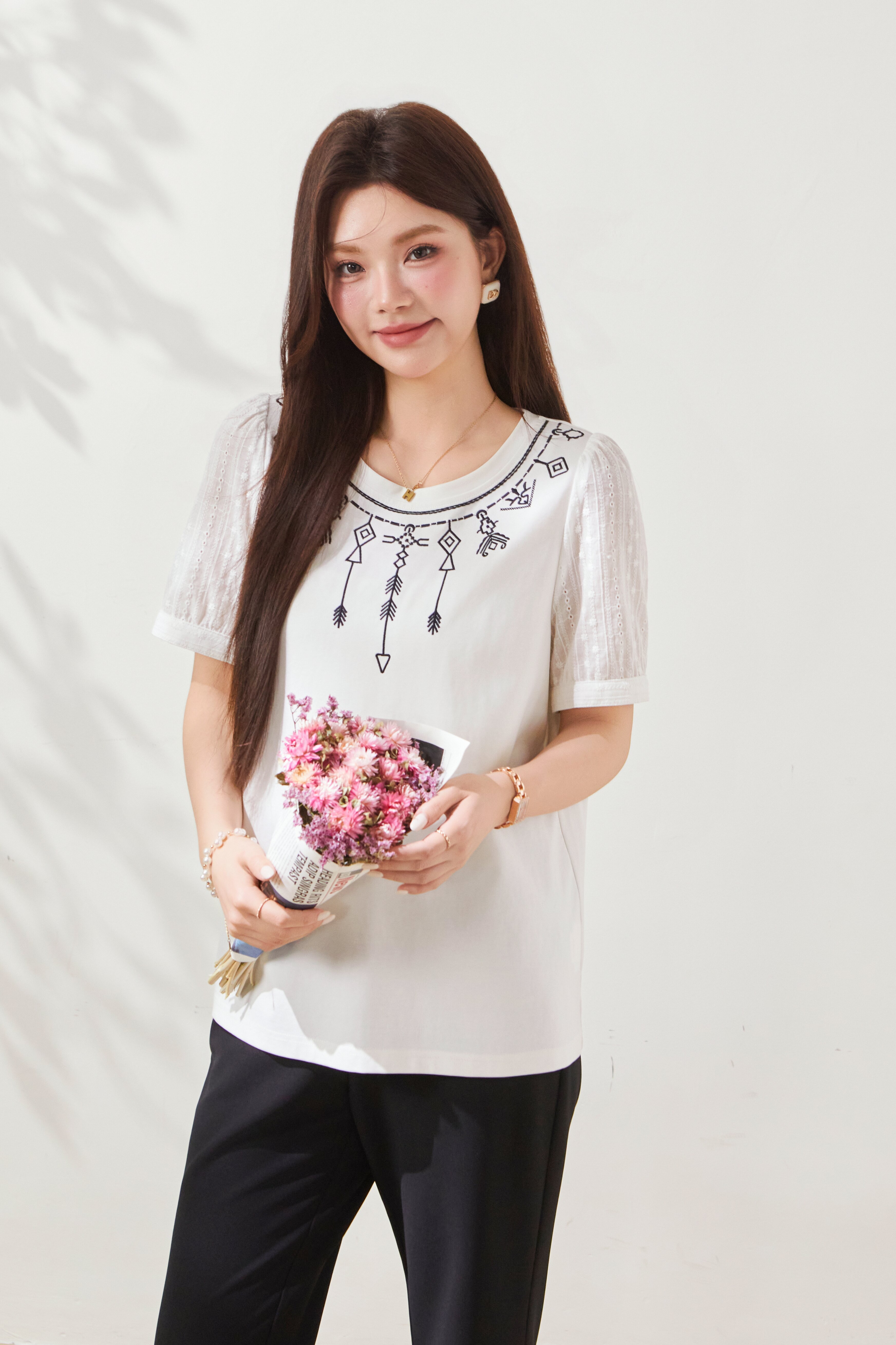 Embroidered Knit Patchwork Cotton T-Shirt FXZ6981
