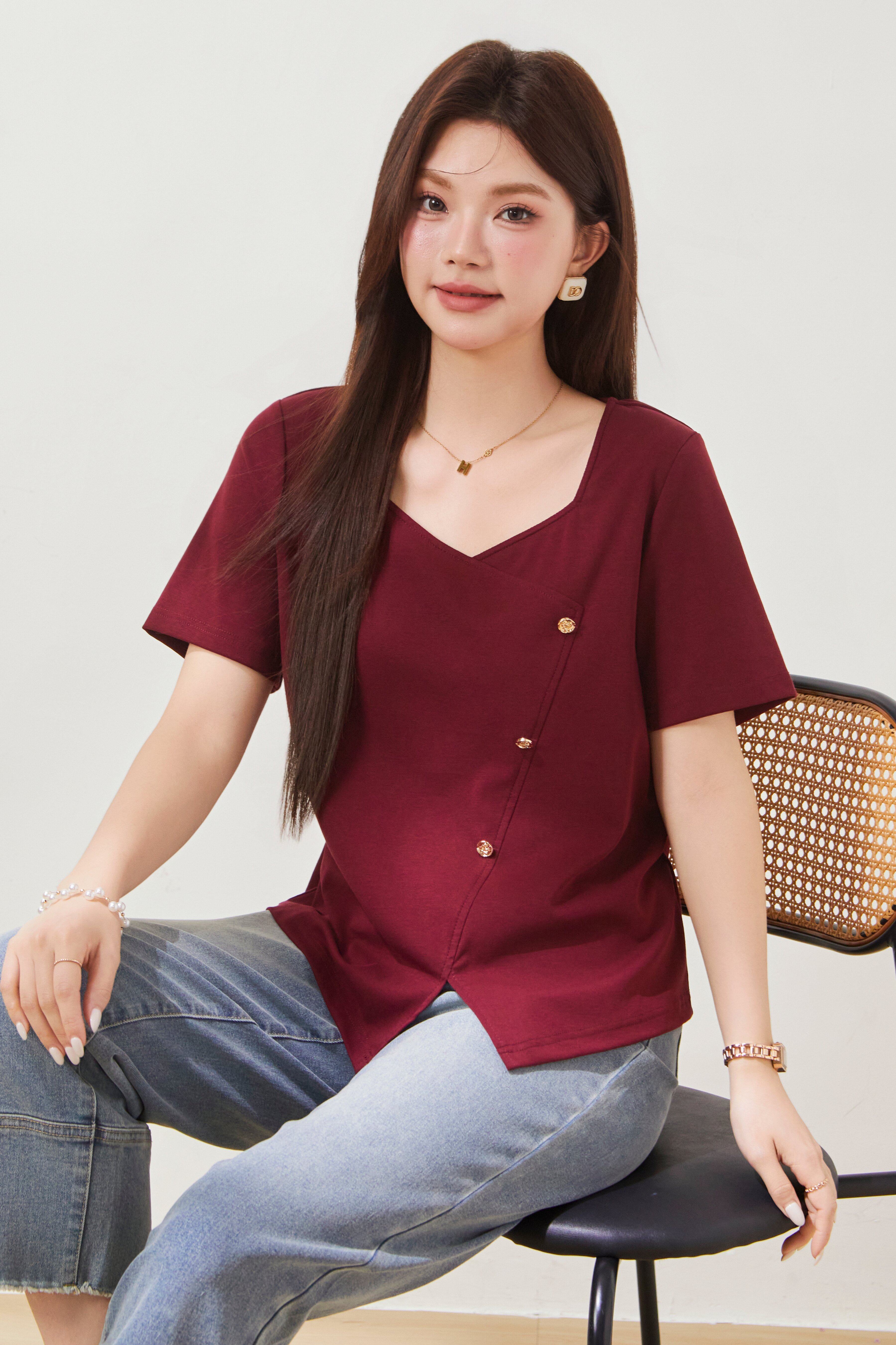 V-neck irregular design knitted T-shirt FXZ8015