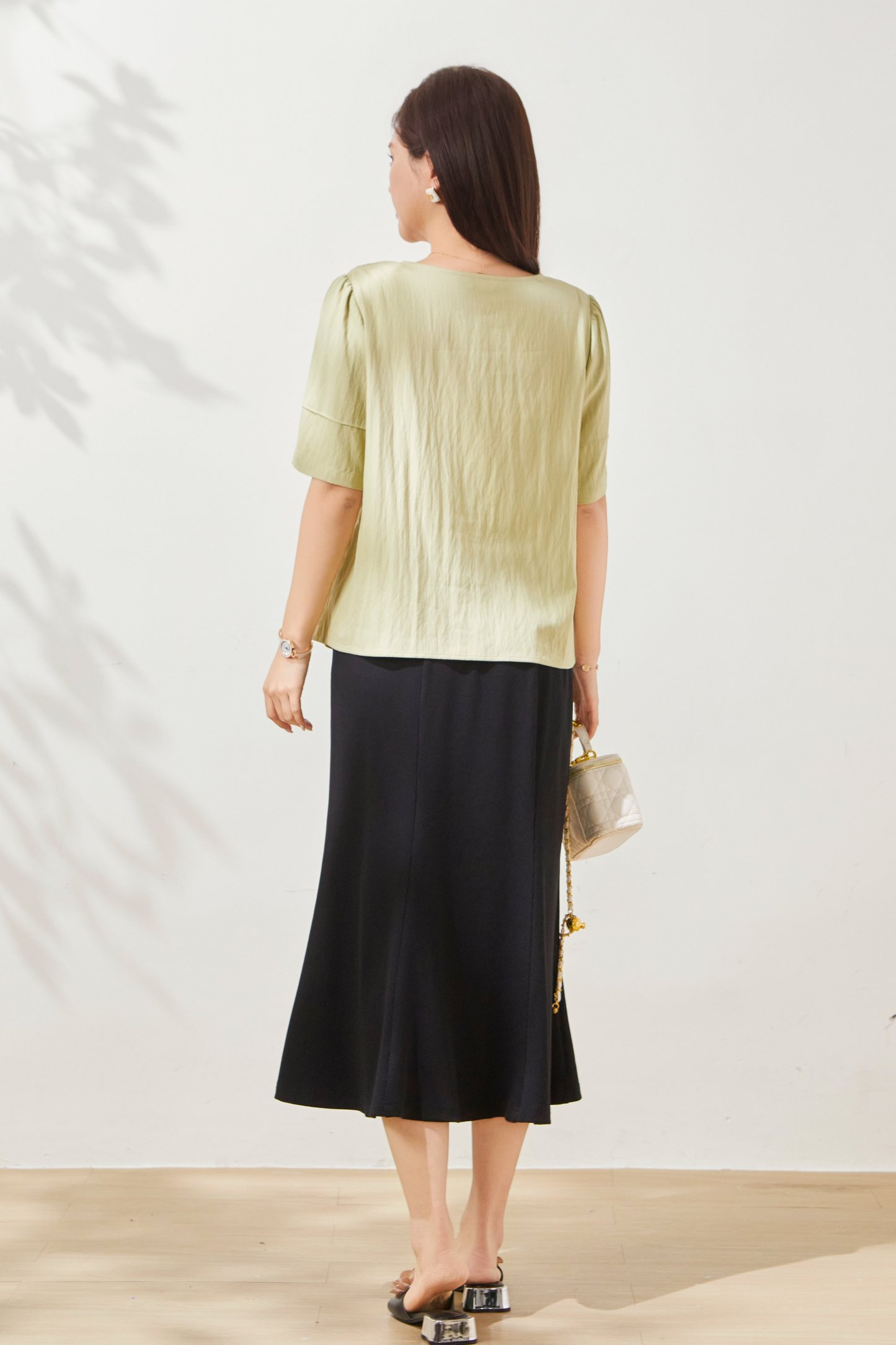 Tie-waist V-neck blouse FXA8008