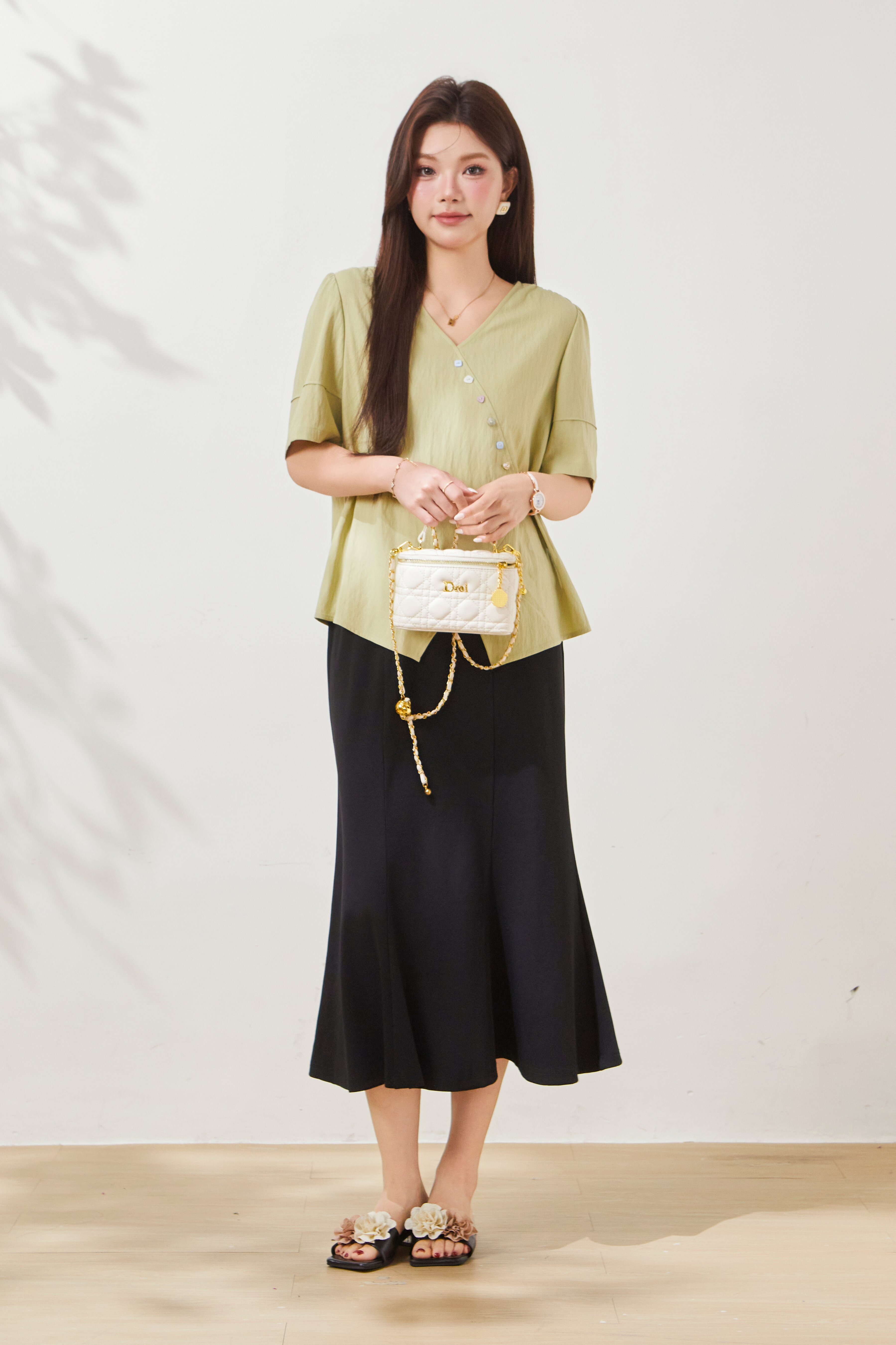 Tie-waist V-neck blouse FXA8008