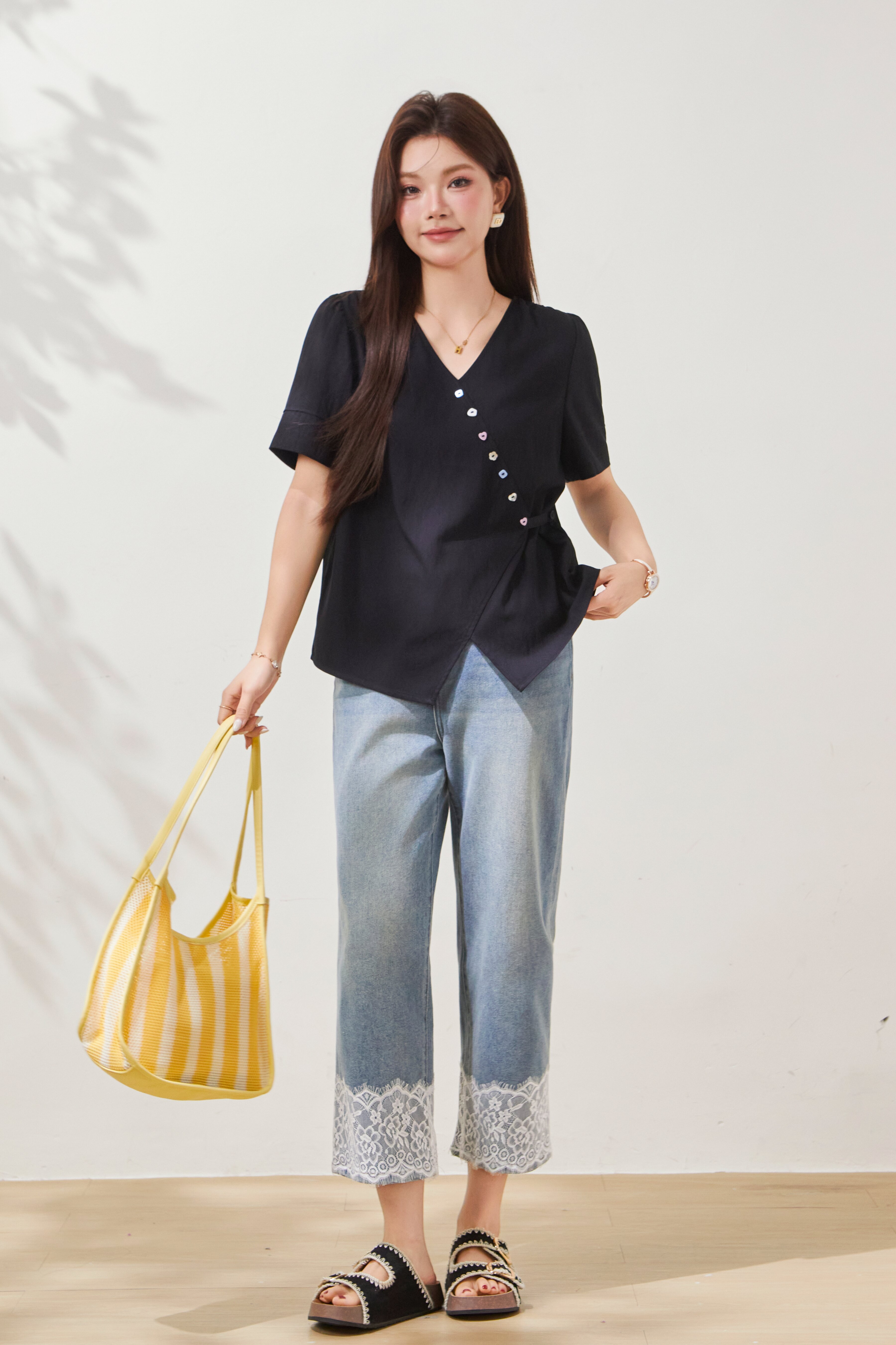 Tie-waist V-neck blouse FXA8008