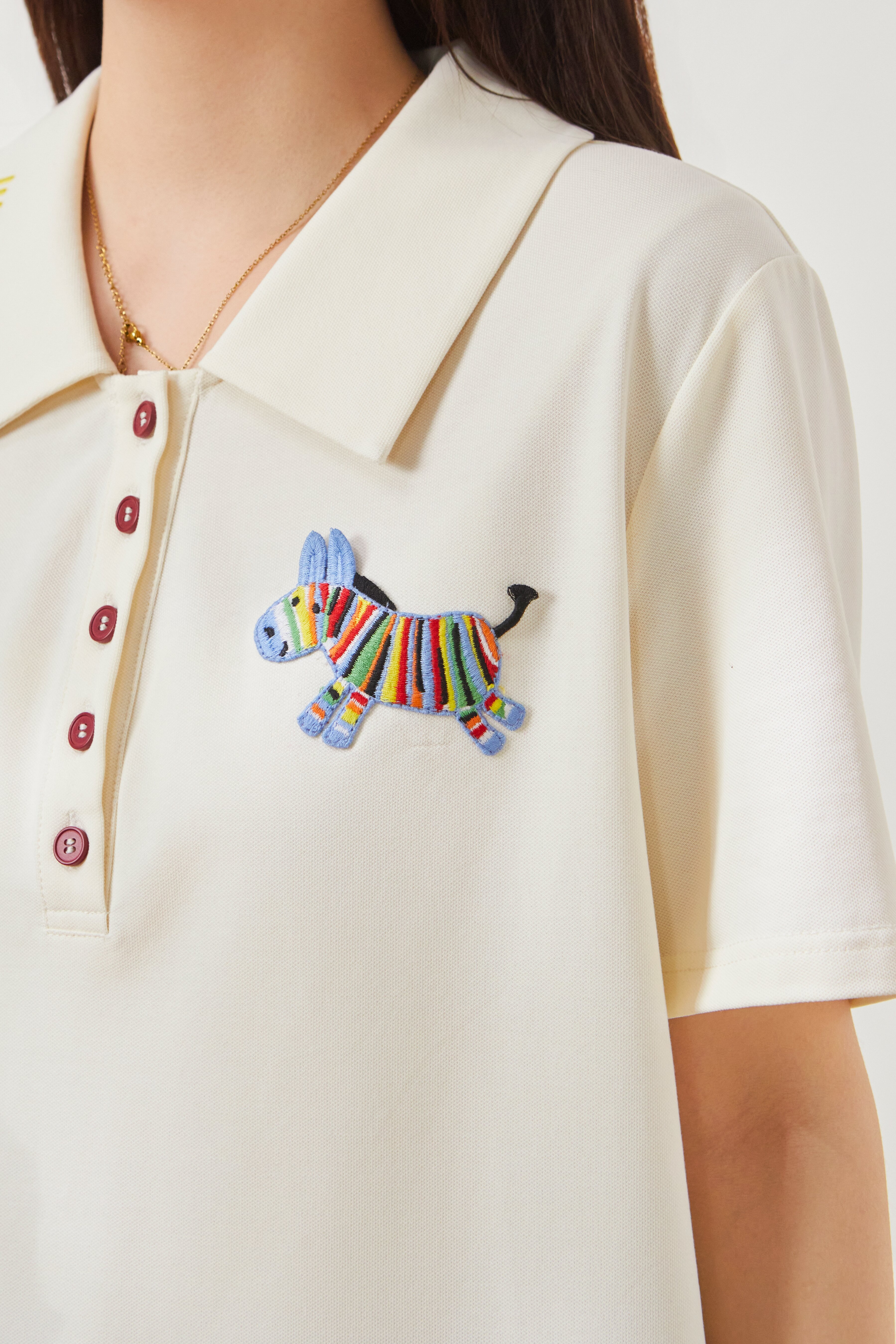 POLO collar short-sleeve T-shirt with horse embroidery FXZ7066