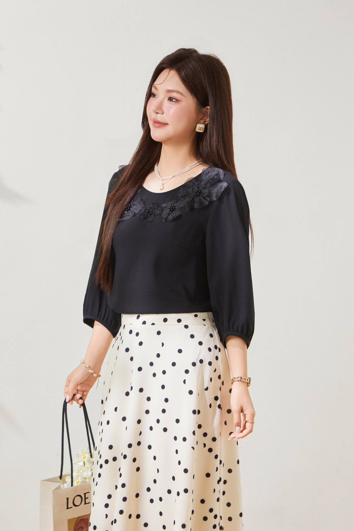 Heavy Beaded Petal Long Sleeve Blouse FCA6993