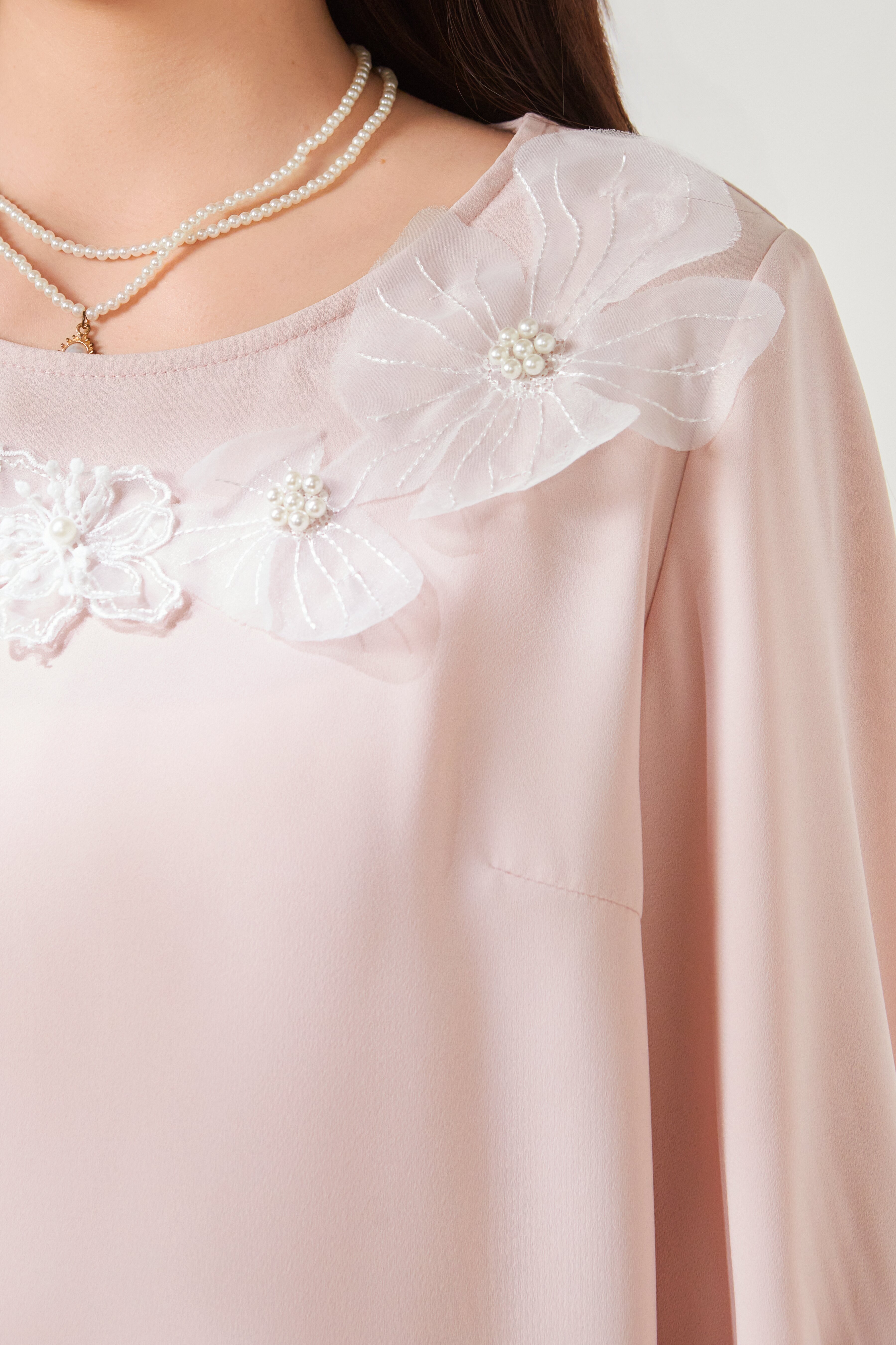Heavy Beaded Petal Long Sleeve Blouse FCA6993