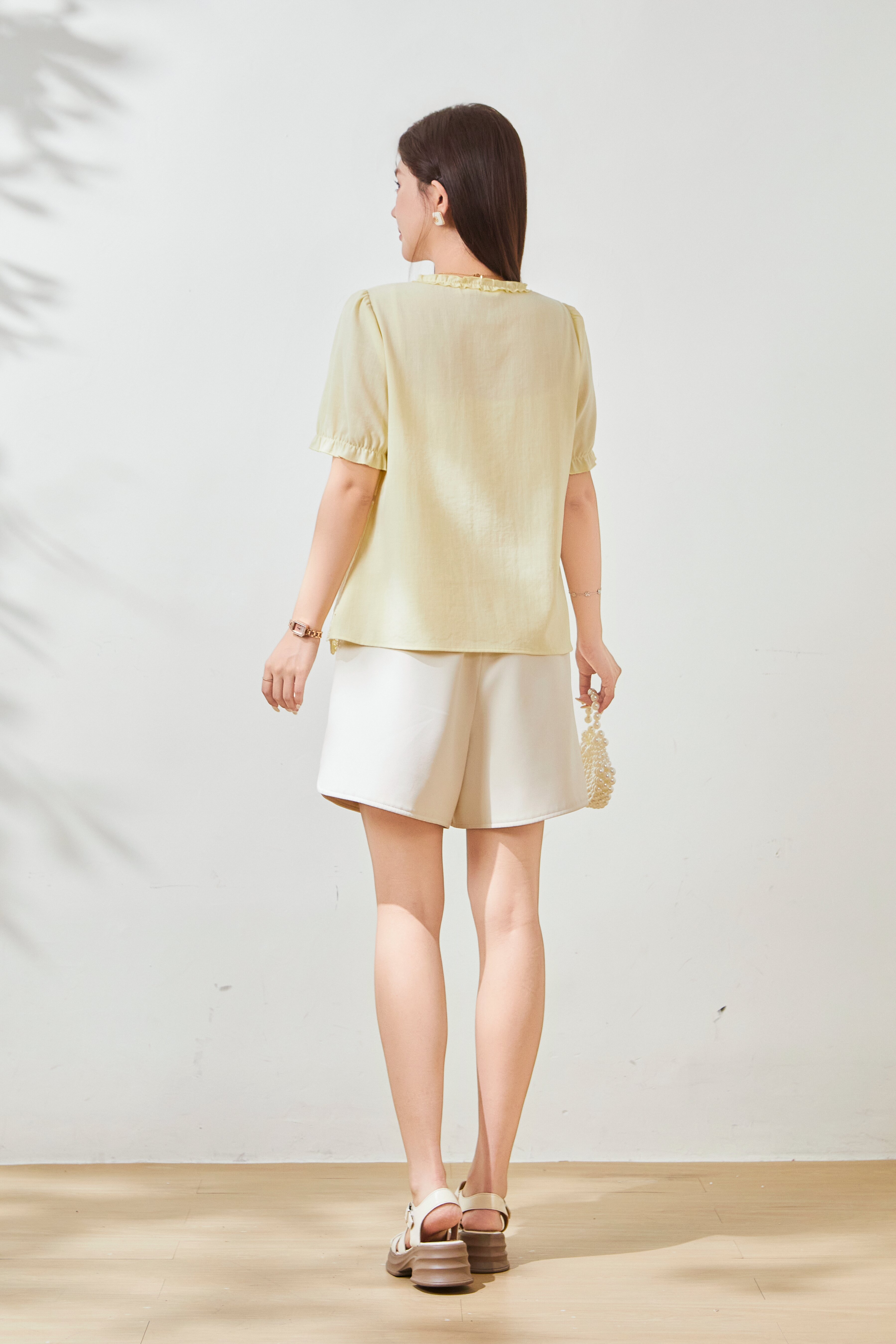 Sweet mushroom edge tied V-neck hollow embroidery shirt FXA9015