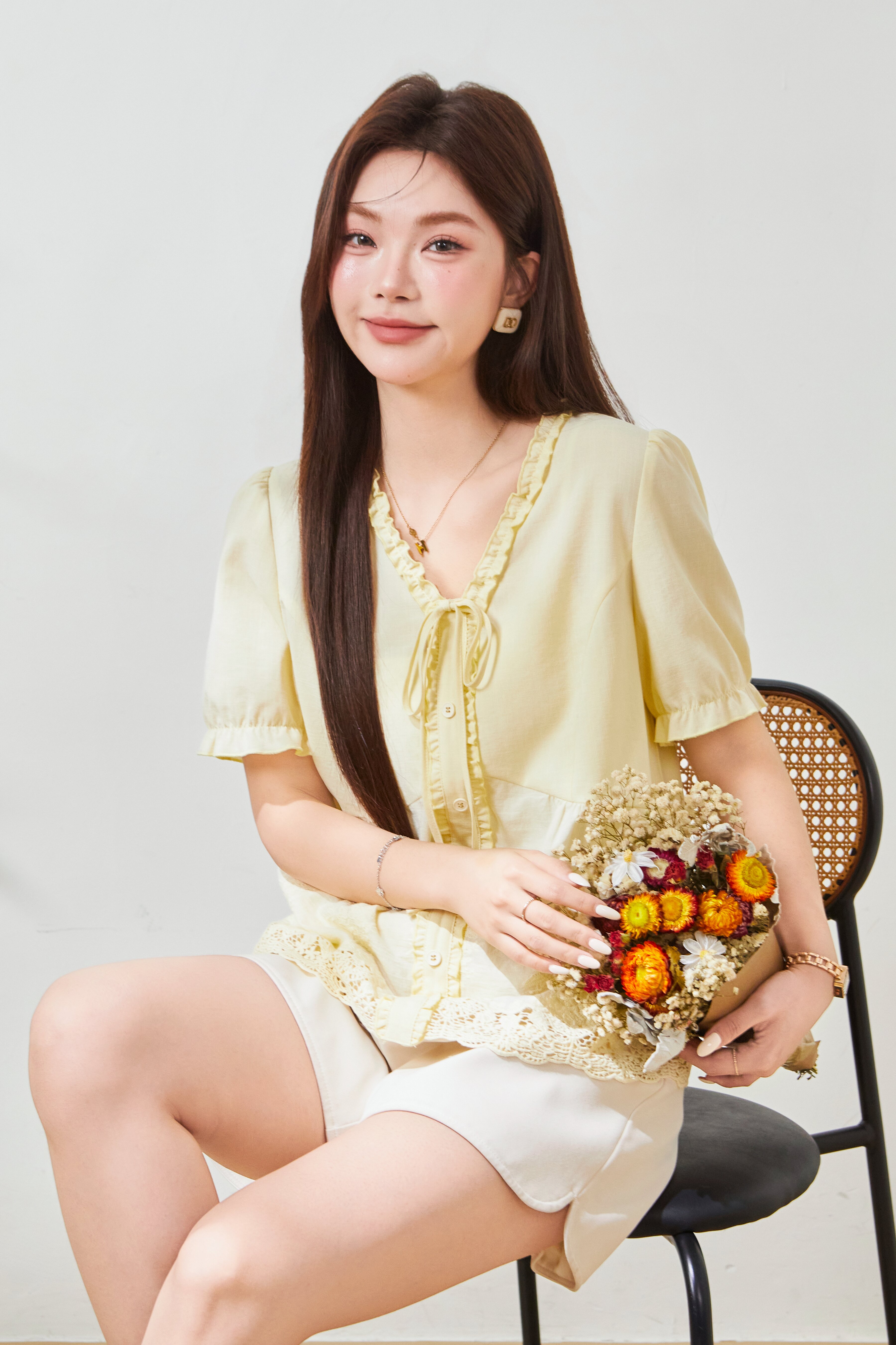 Sweet mushroom edge tied V-neck hollow embroidery shirt FXA9015