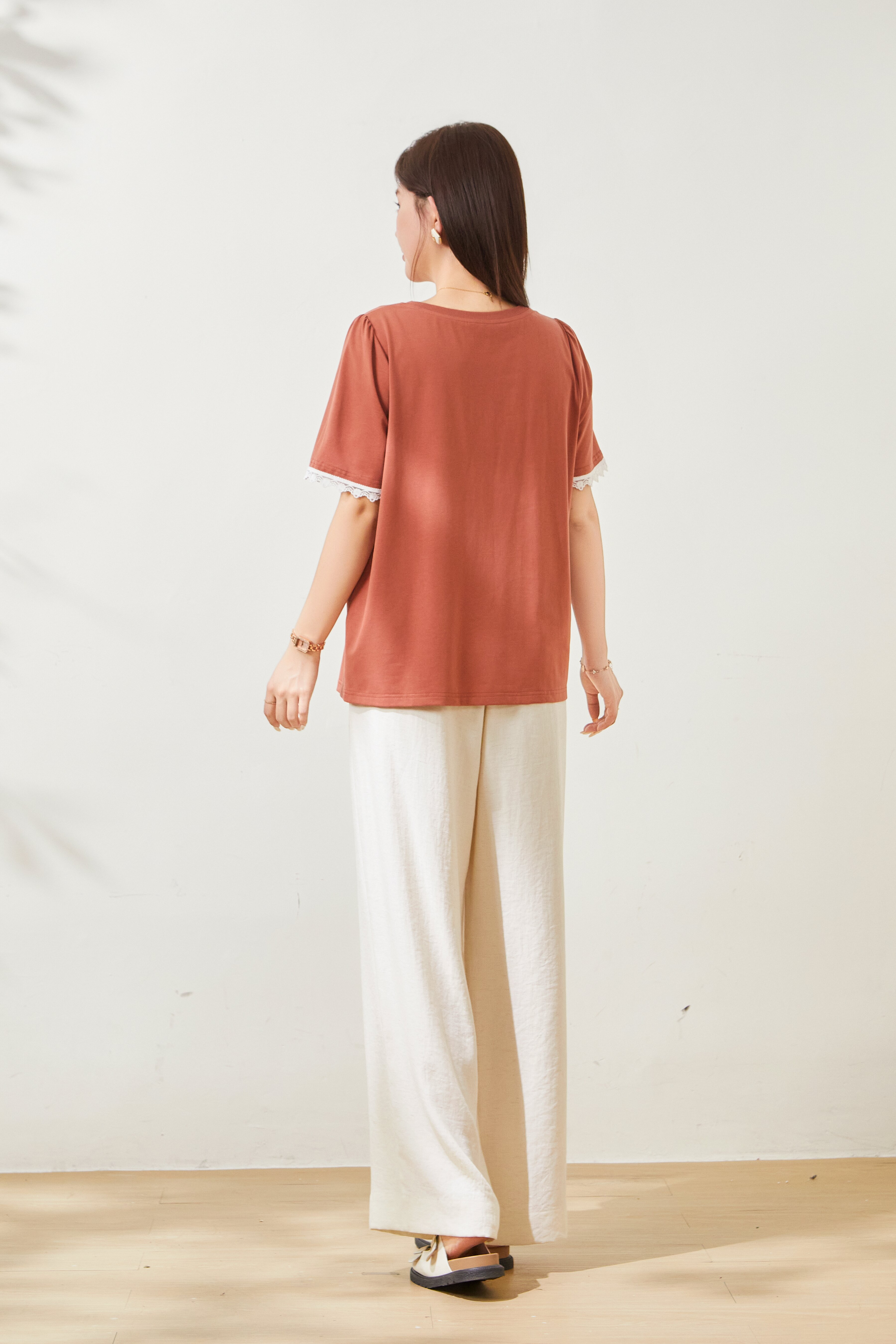 Round neck letter printed lace ruffle sleeve T-shirt FXZ8087