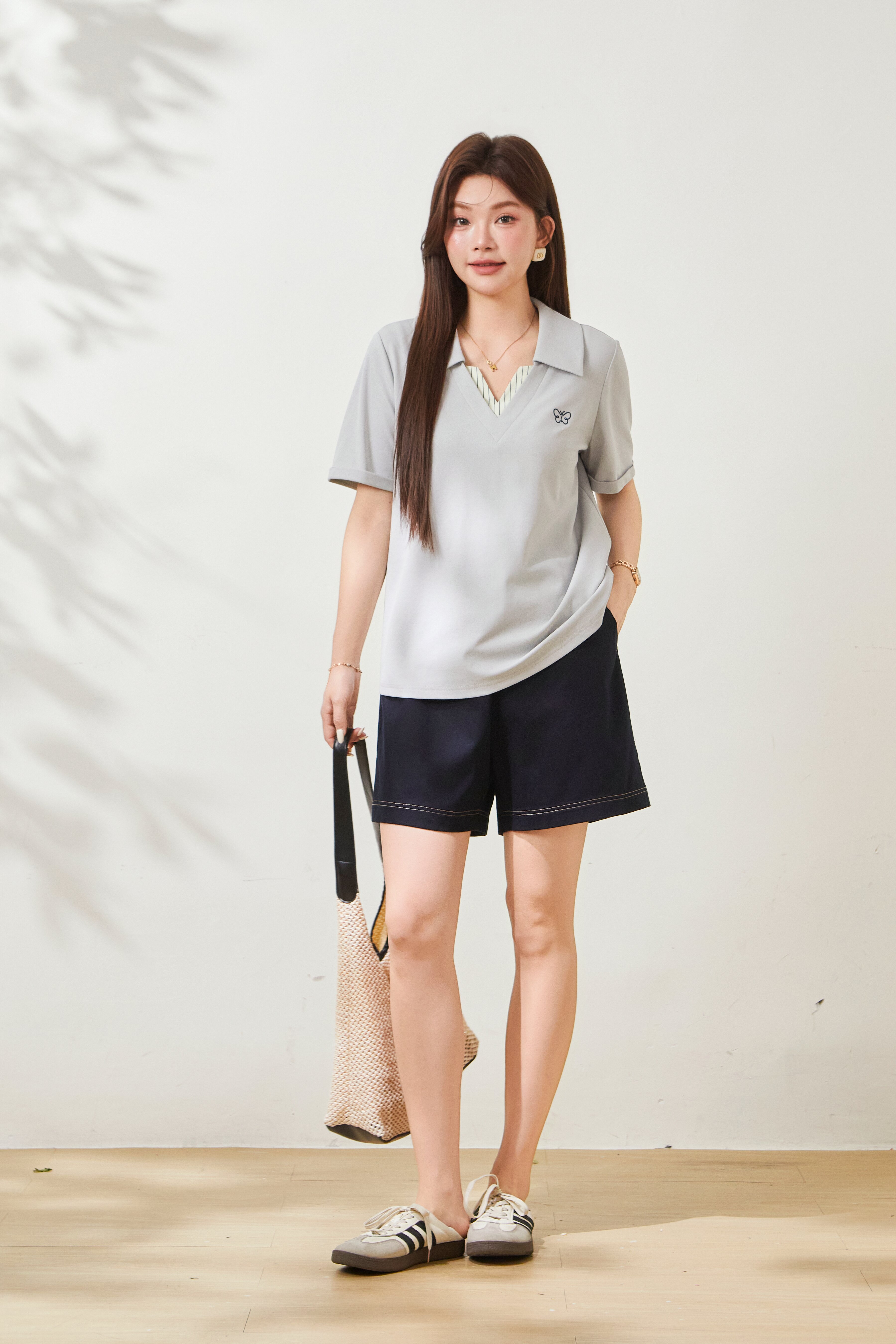 POLO collar embroidered striped V-neck T-shirt FXZ8077