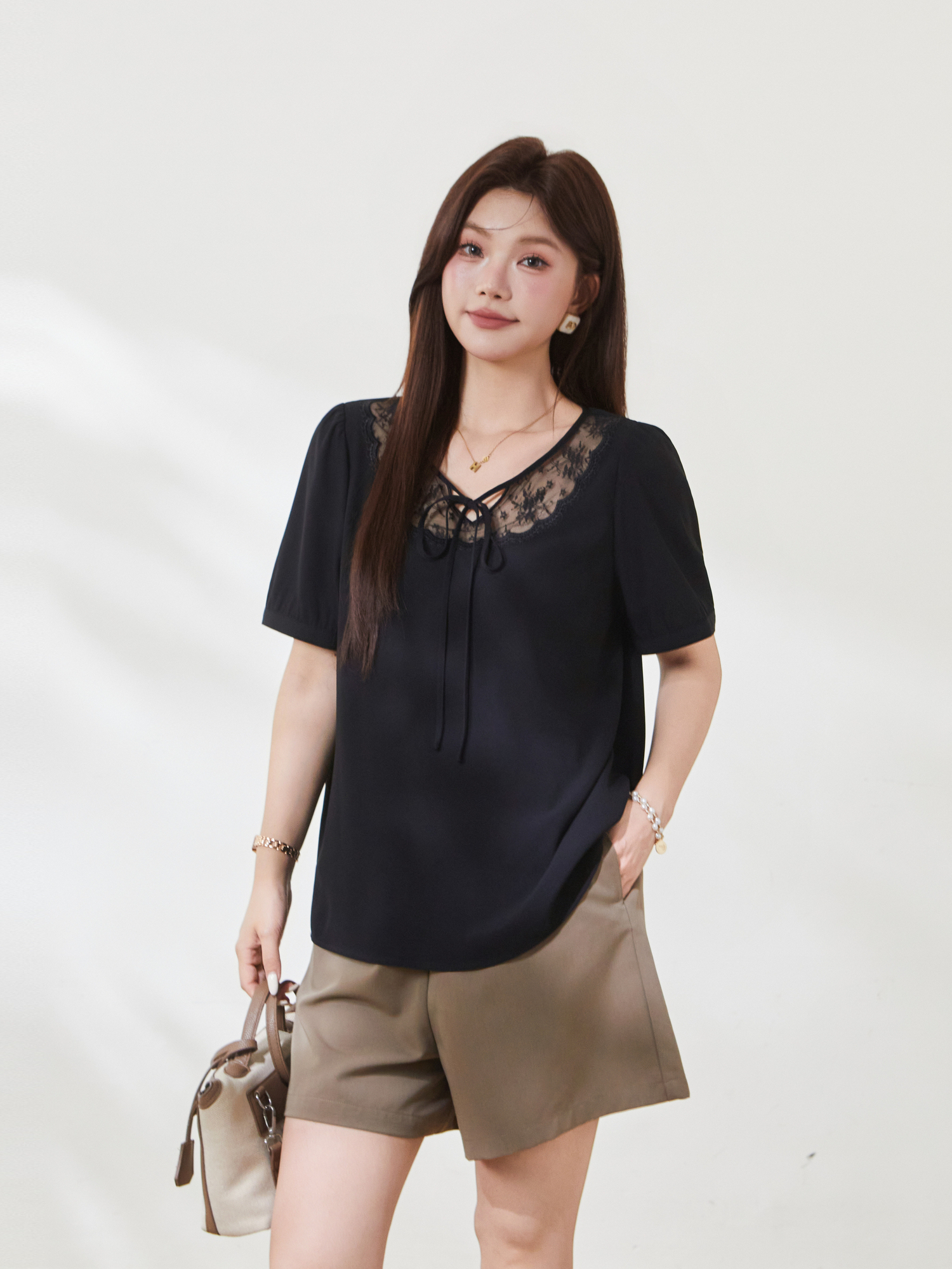New Chinese style lace up bubble sleeve sweater，FXA7175