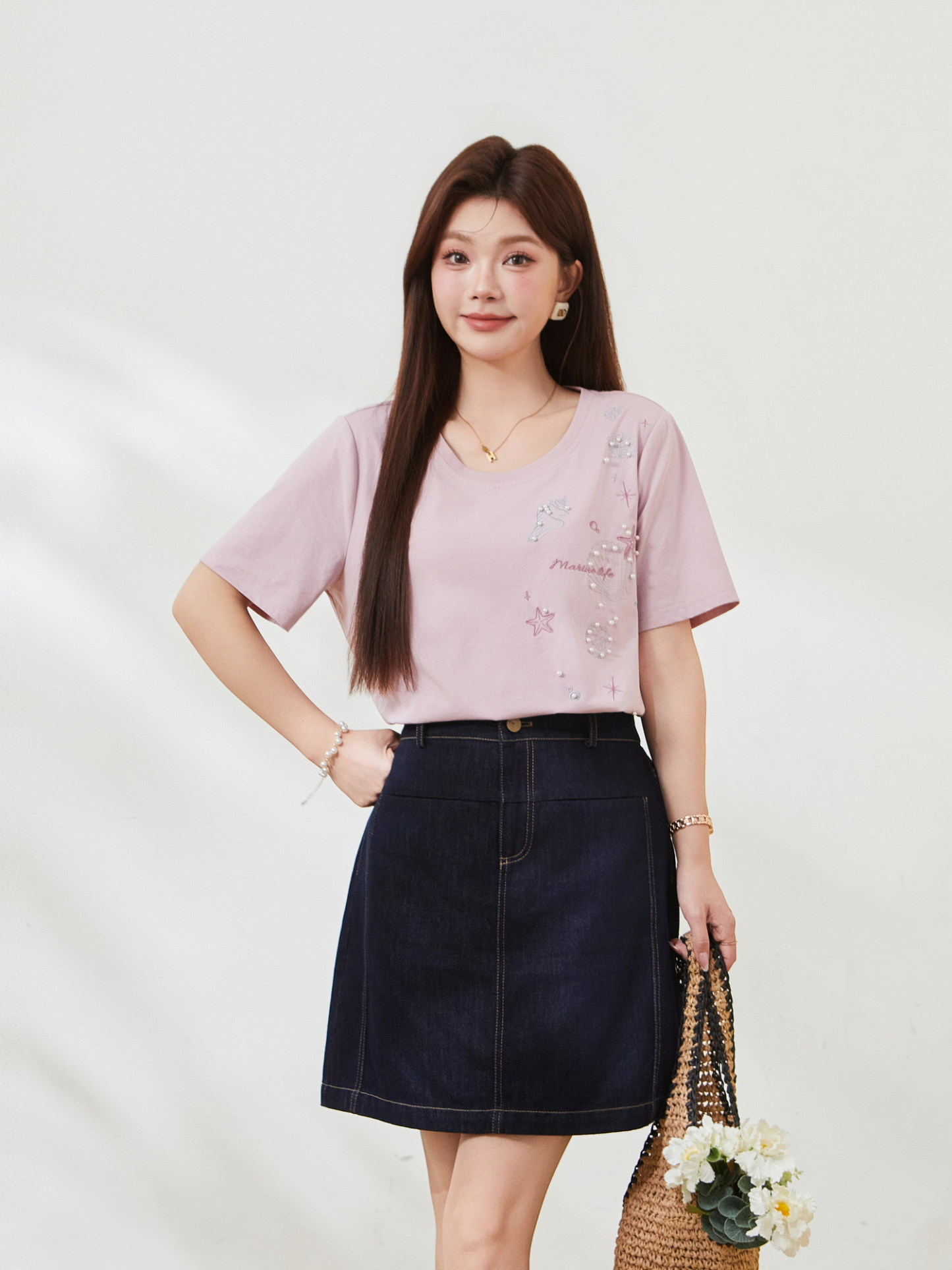 Spiky Pearl Embroidery T-shirt FXZ7522