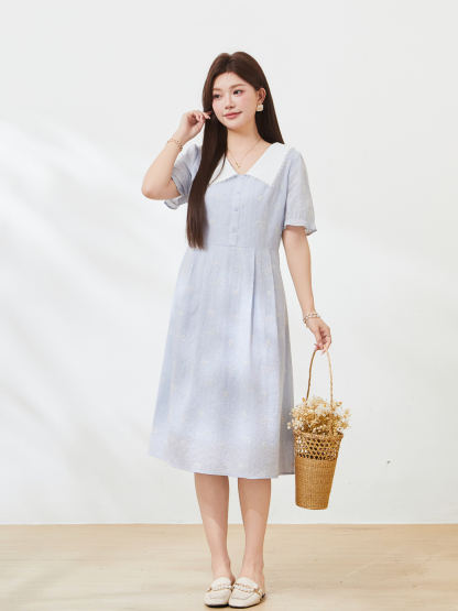 Color blocking doll collar embroidered dress，FXQ7255