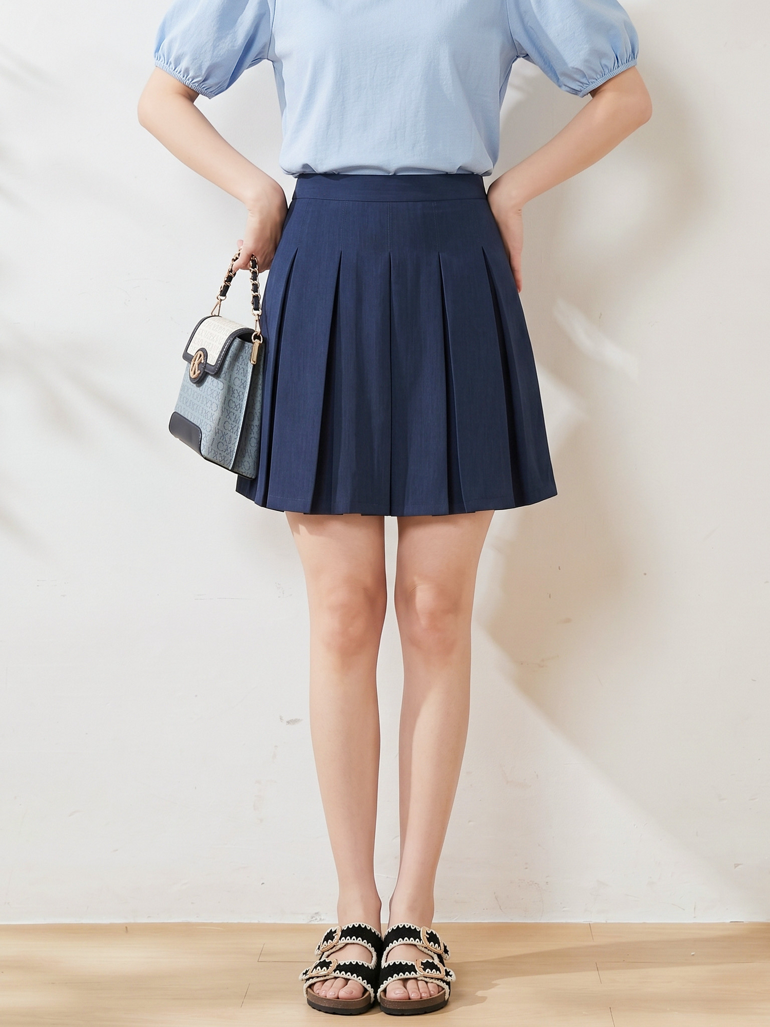 High-waisted pleated youth-reducing skirt FXBQ7307
