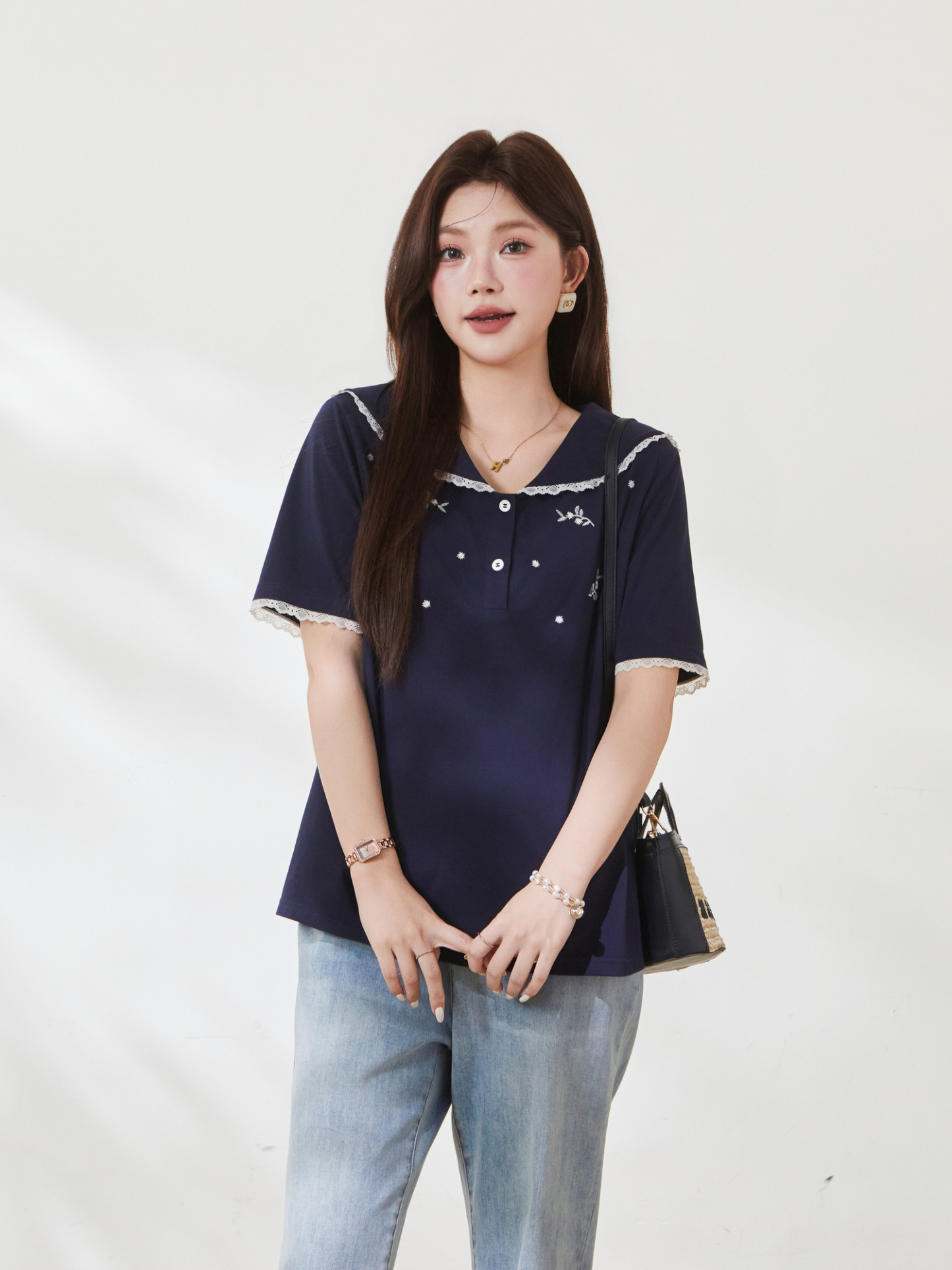 Age-reducing Navy Lace-collar Embroidered Beaded T-shirt FXZ7166