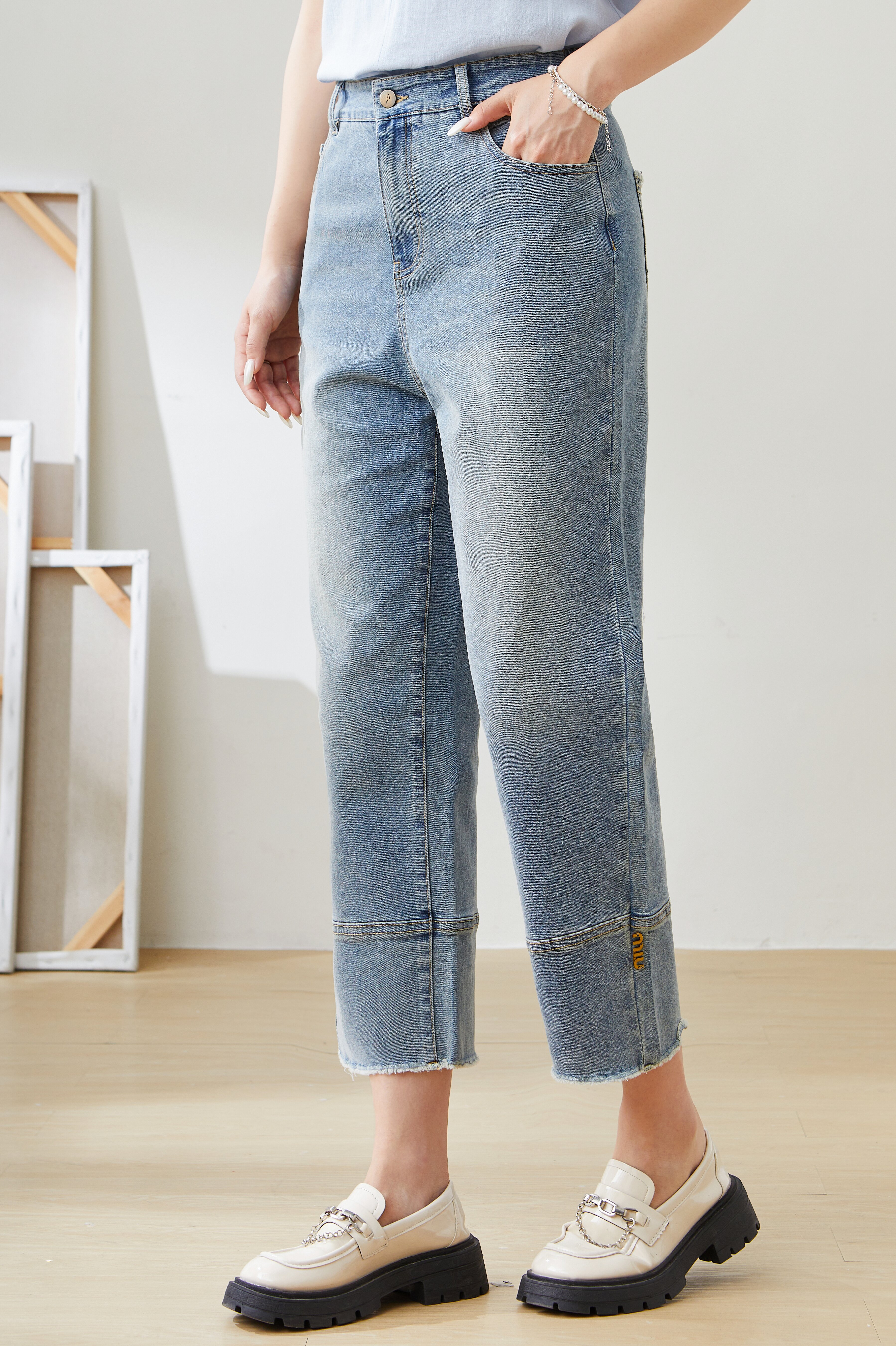 High Waist Slimming Straight Raw Hem Cropped Pants EXK5330