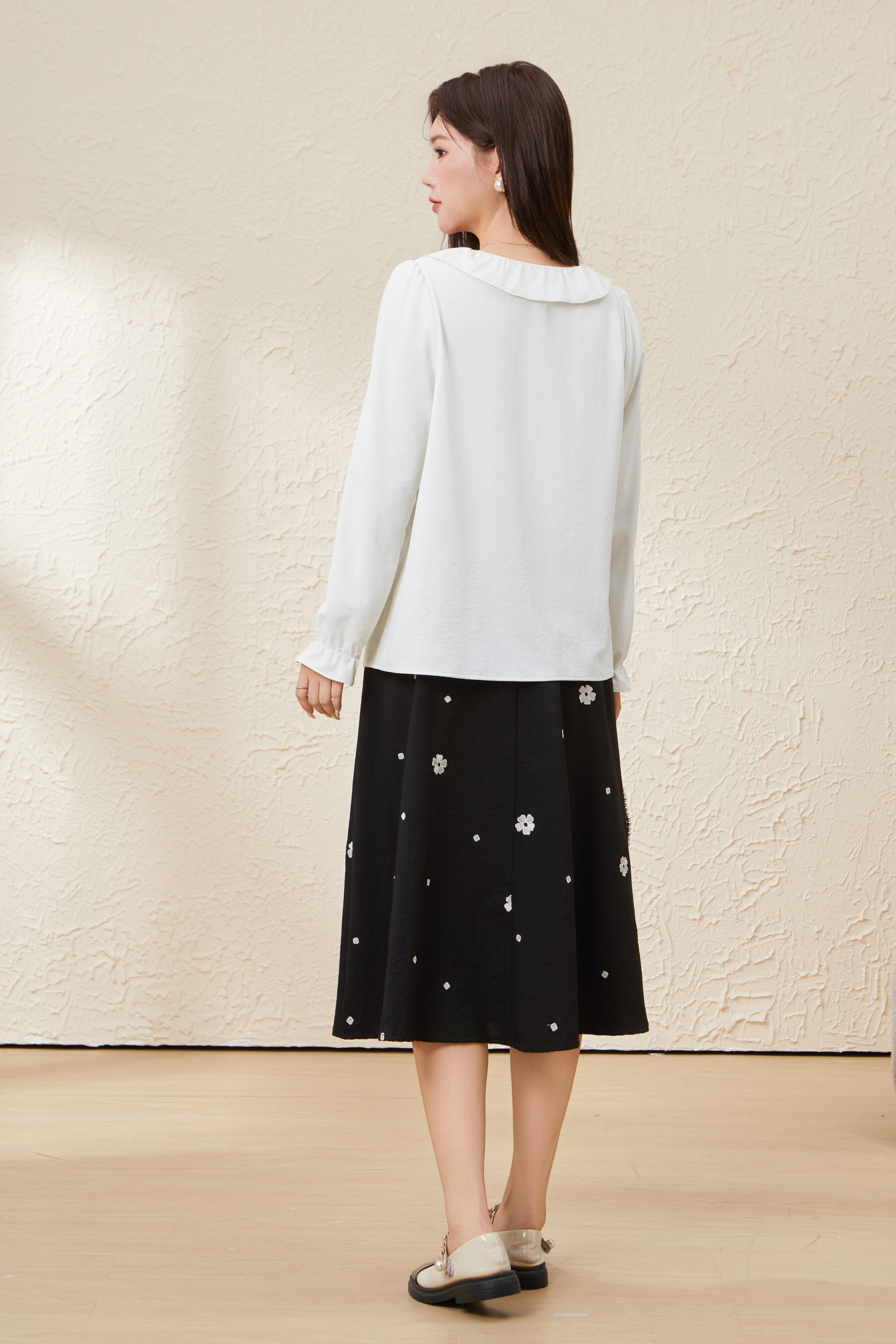 Lotus Leaf Collar Lace-up Blouse EDA5622