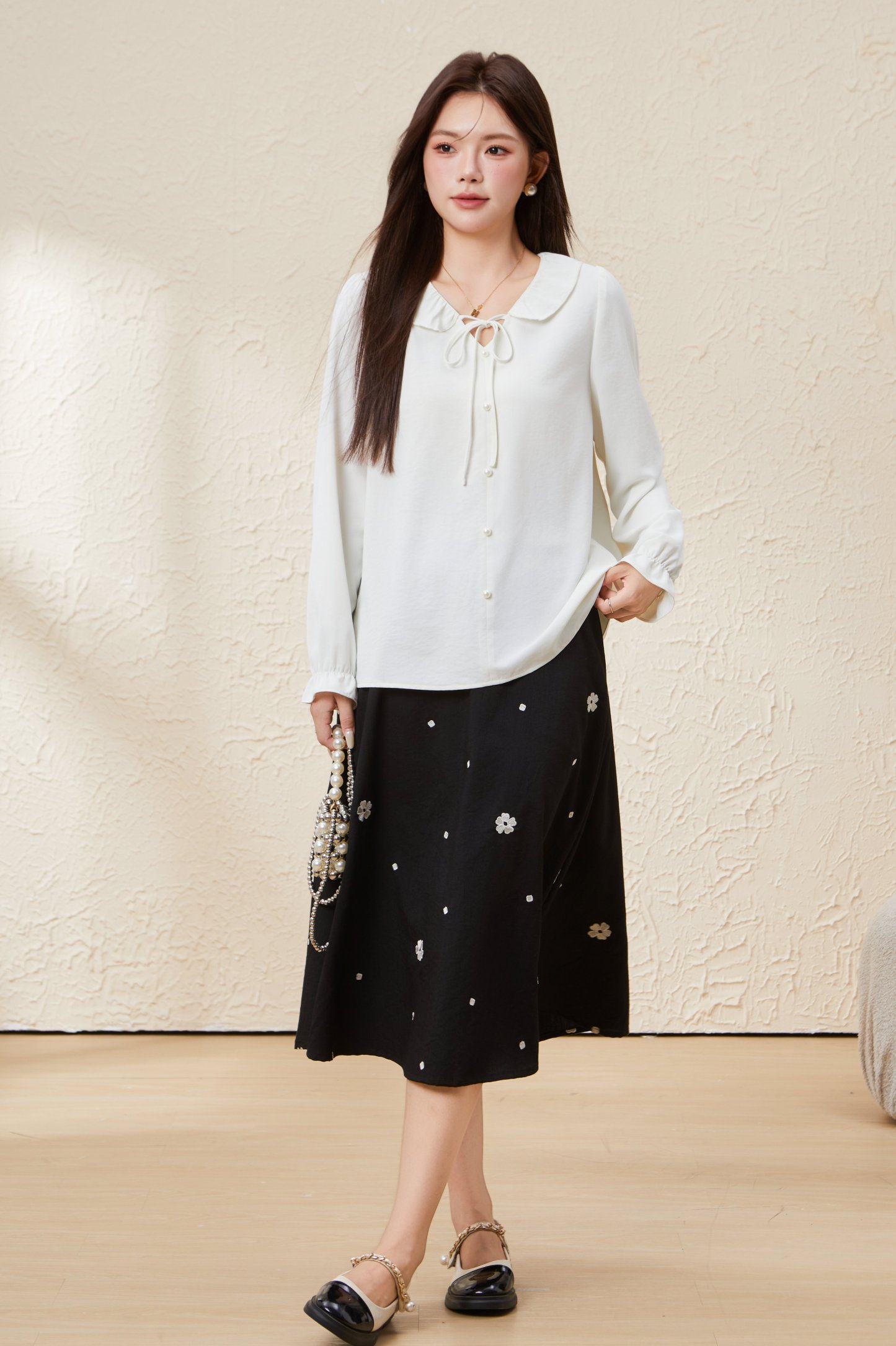 Lotus Leaf Collar Lace-up Blouse EDA5622