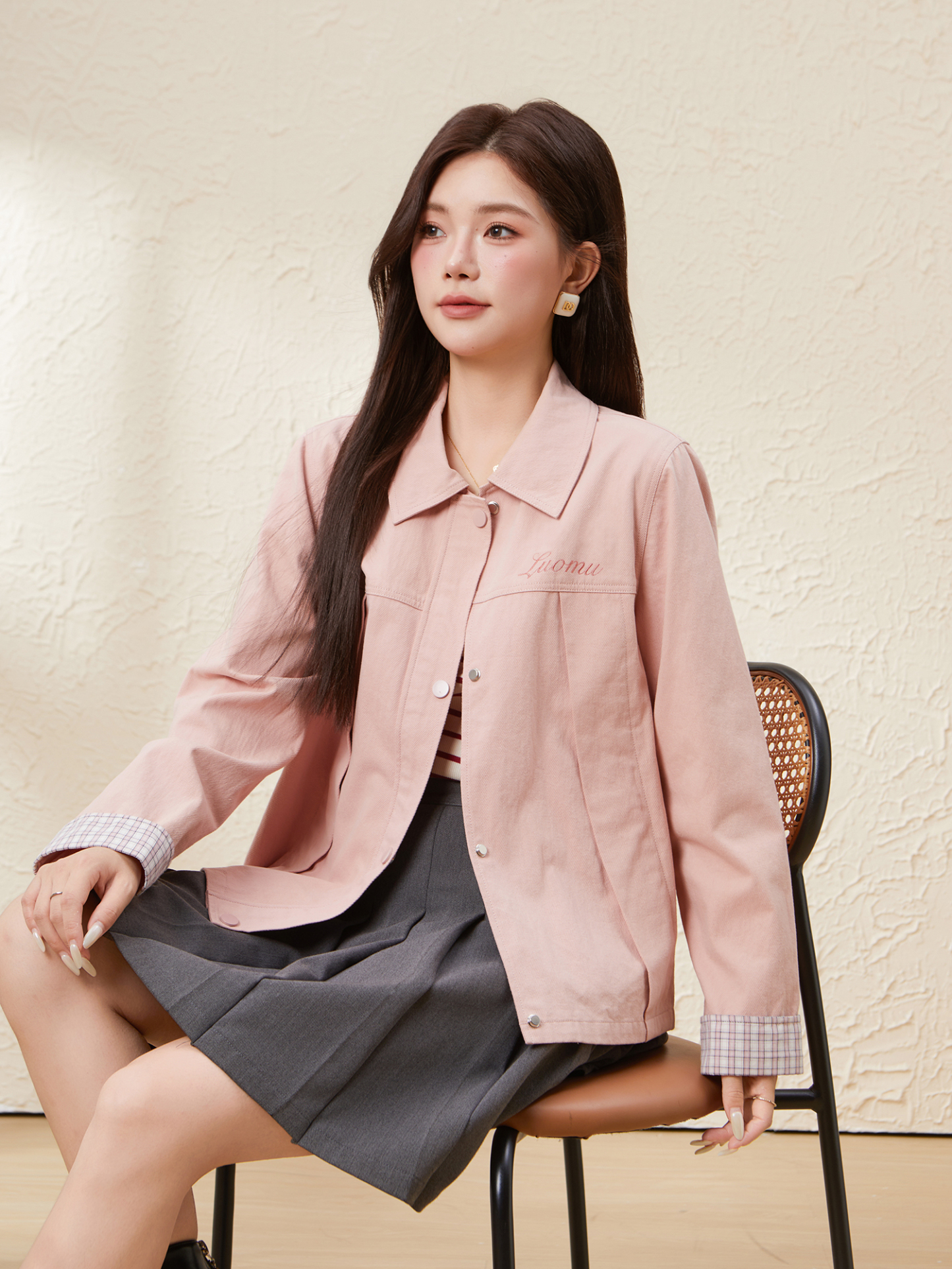 Versatile Plaid Cuff Denim Jacket EDW5676