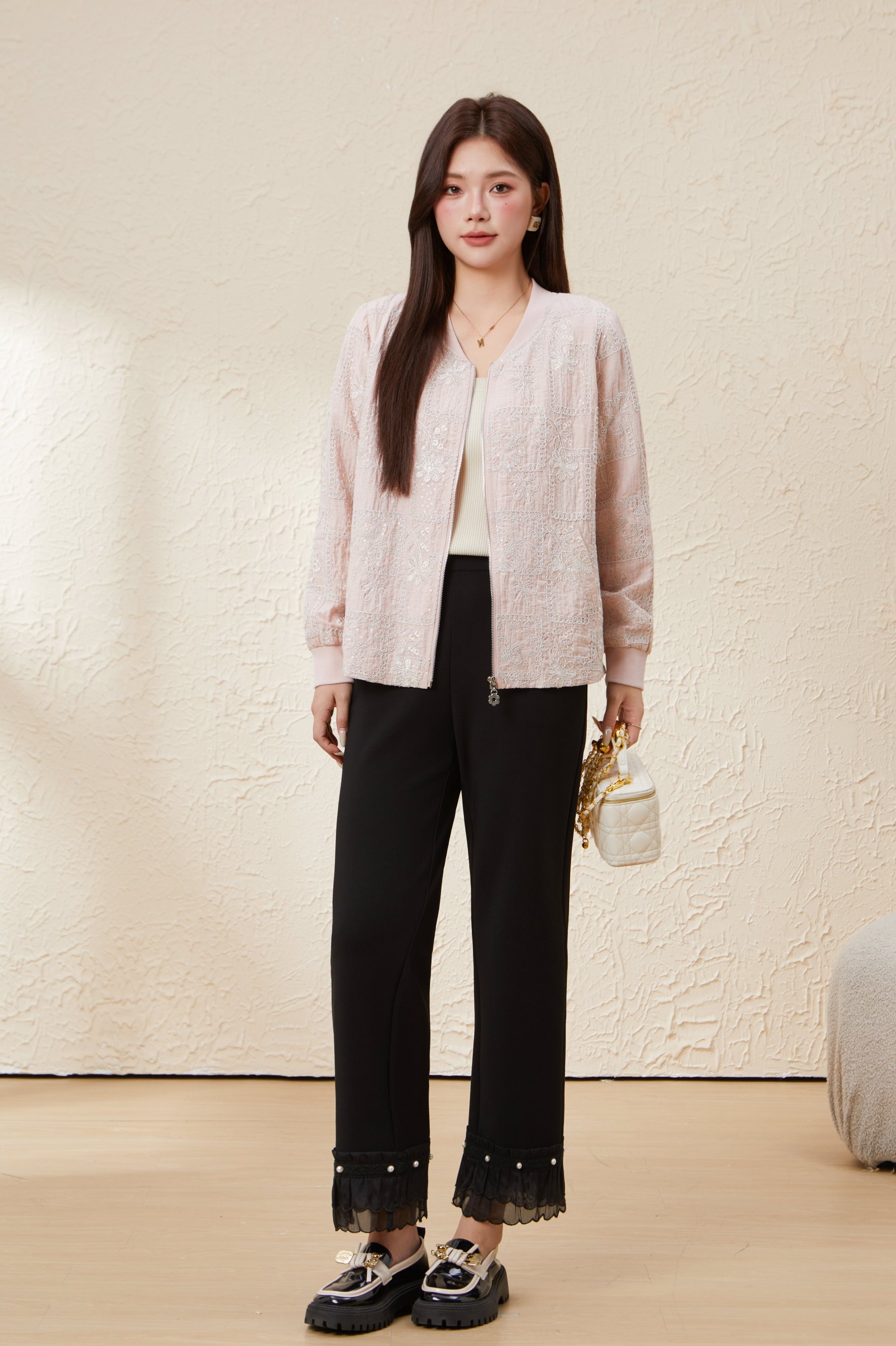 Embroidered Short Baseball Jacket EDW5636