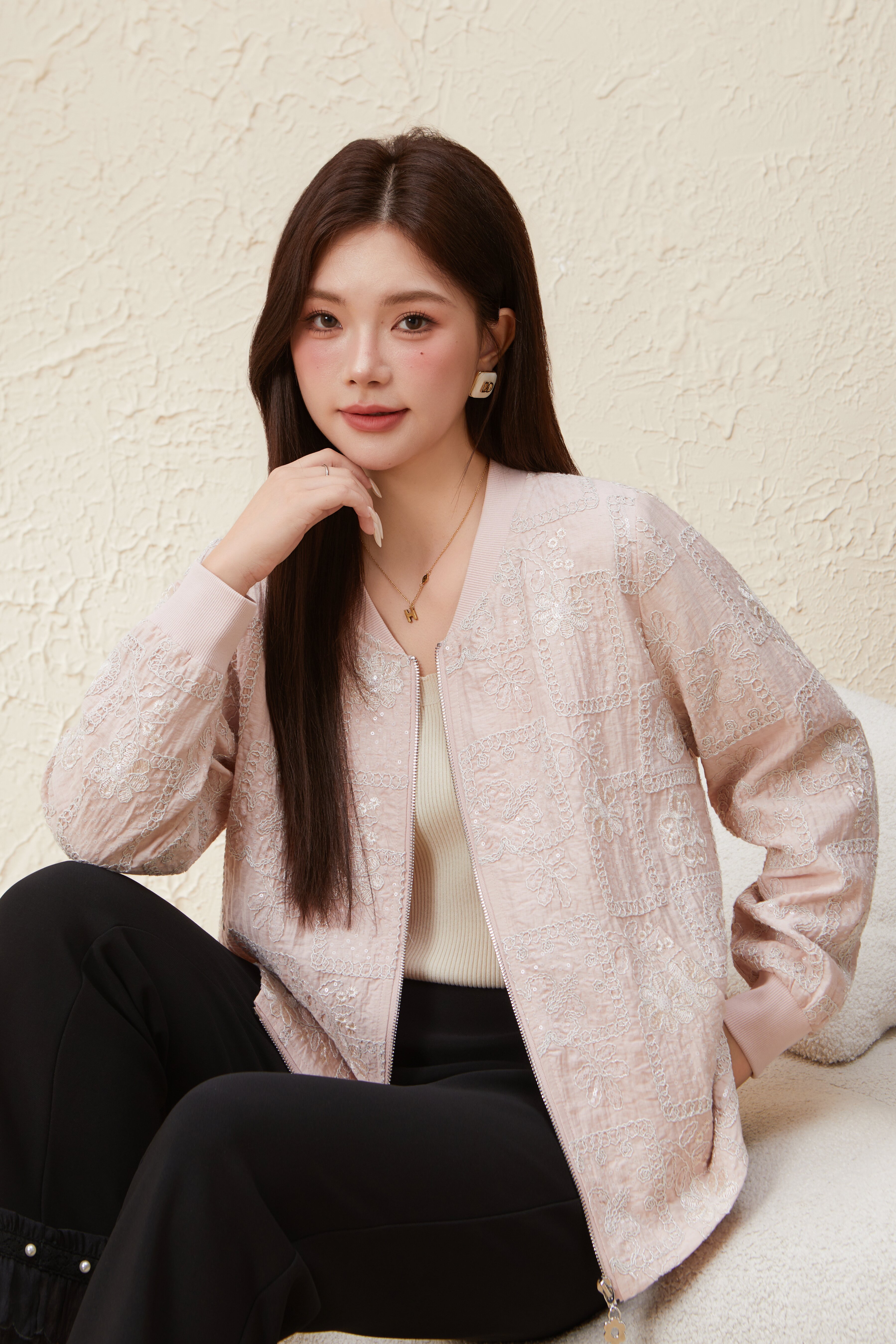 Embroidered Short Baseball Jacket EDW5636