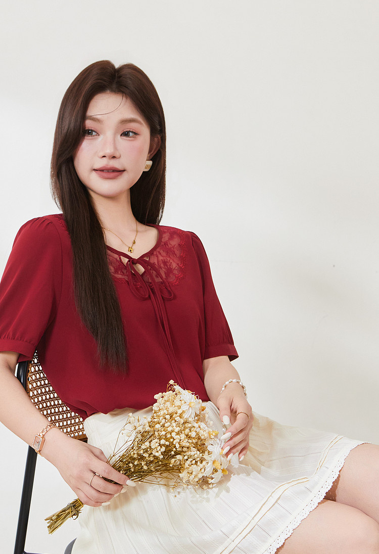 New Chinese style lace up bubble sleeve sweater，FXA7175