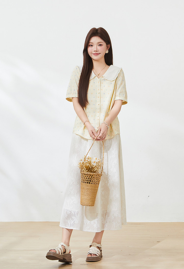 Contrast-colored baby-collar floral shirt FXA7215