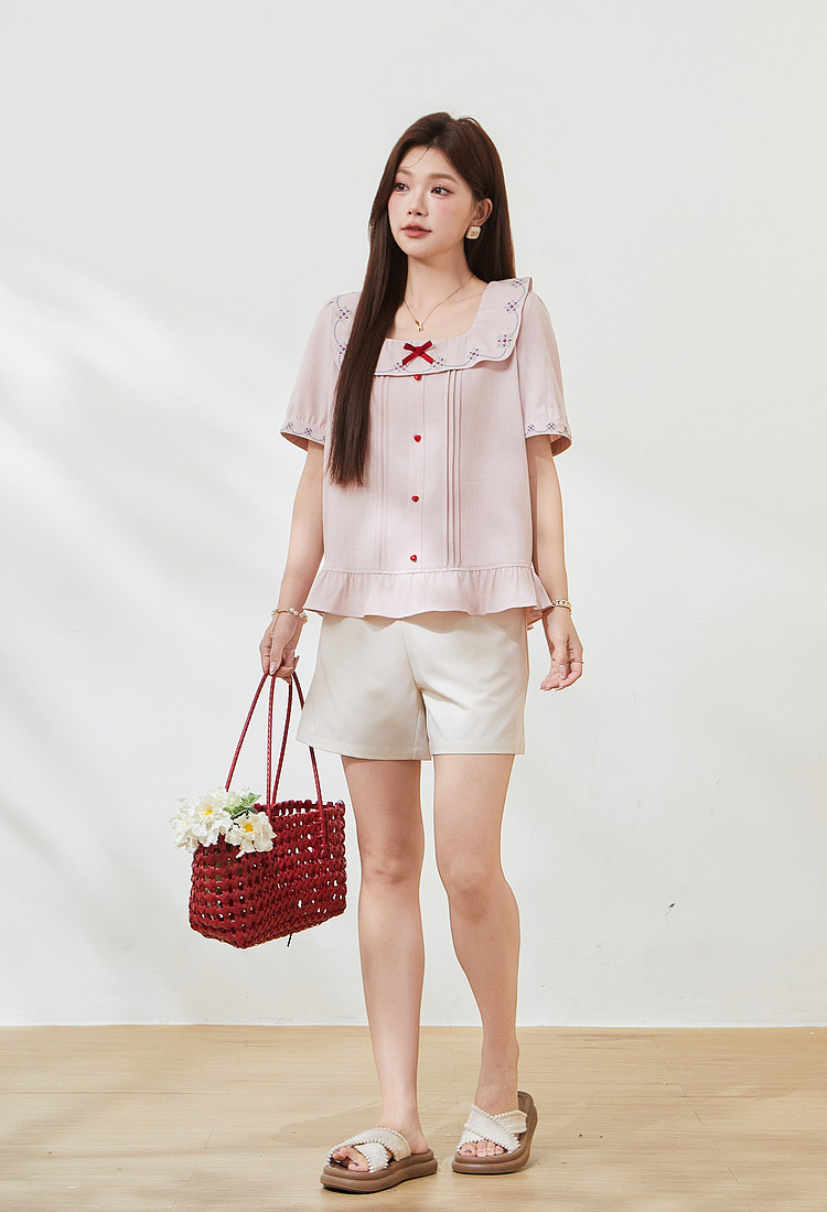 Vintage embroidery lotus leaf square neck shirt FXA7500