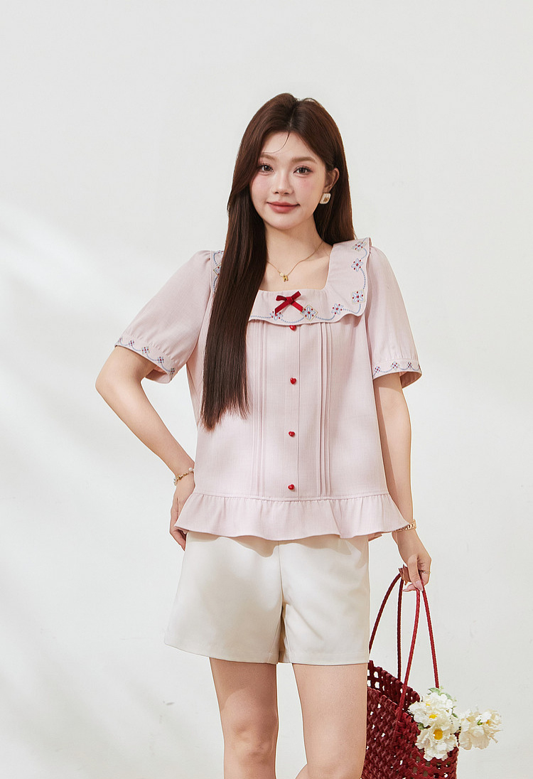 Vintage embroidery lotus leaf square neck shirt FXA7500