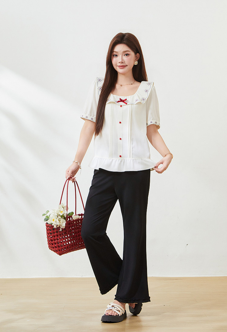 Vintage embroidery lotus leaf square neck shirt FXA7500