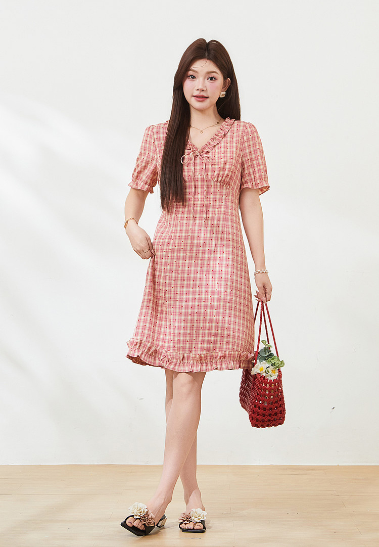 V-neck French floral dress with ear-shaped hem FXQ7292