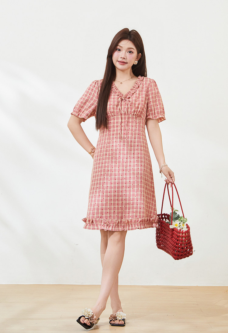 V-neck French floral dress with ear-shaped hem FXQ7292