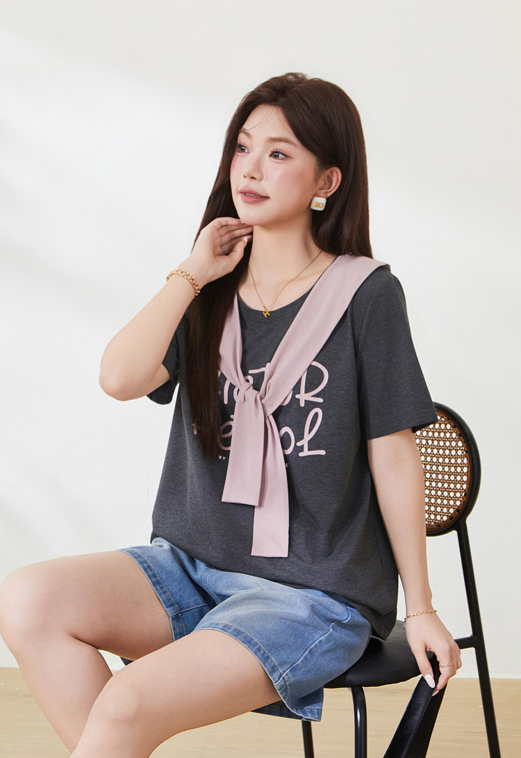 Round neck loose print shawl contrasting top，FXZ7109