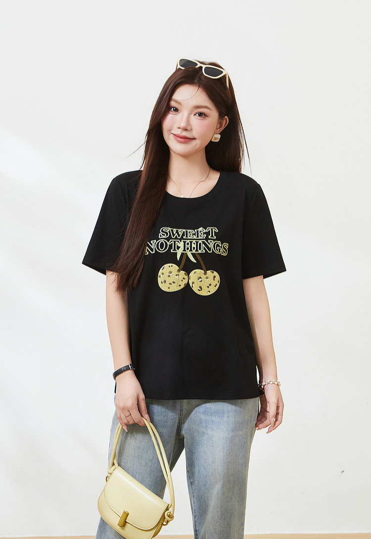 Design inspired Embroidered Cherry T-shirt，FXZ7233