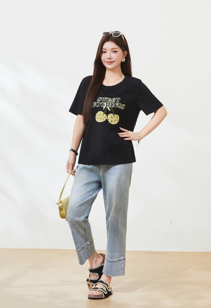 Design inspired Embroidered Cherry T-shirt，FXZ7233