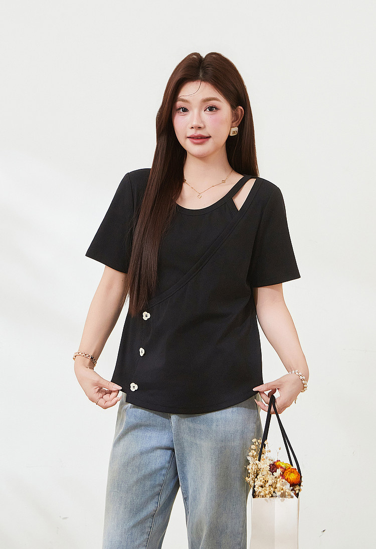 Irregularly cut-out knitted T-shirt FXZ7296