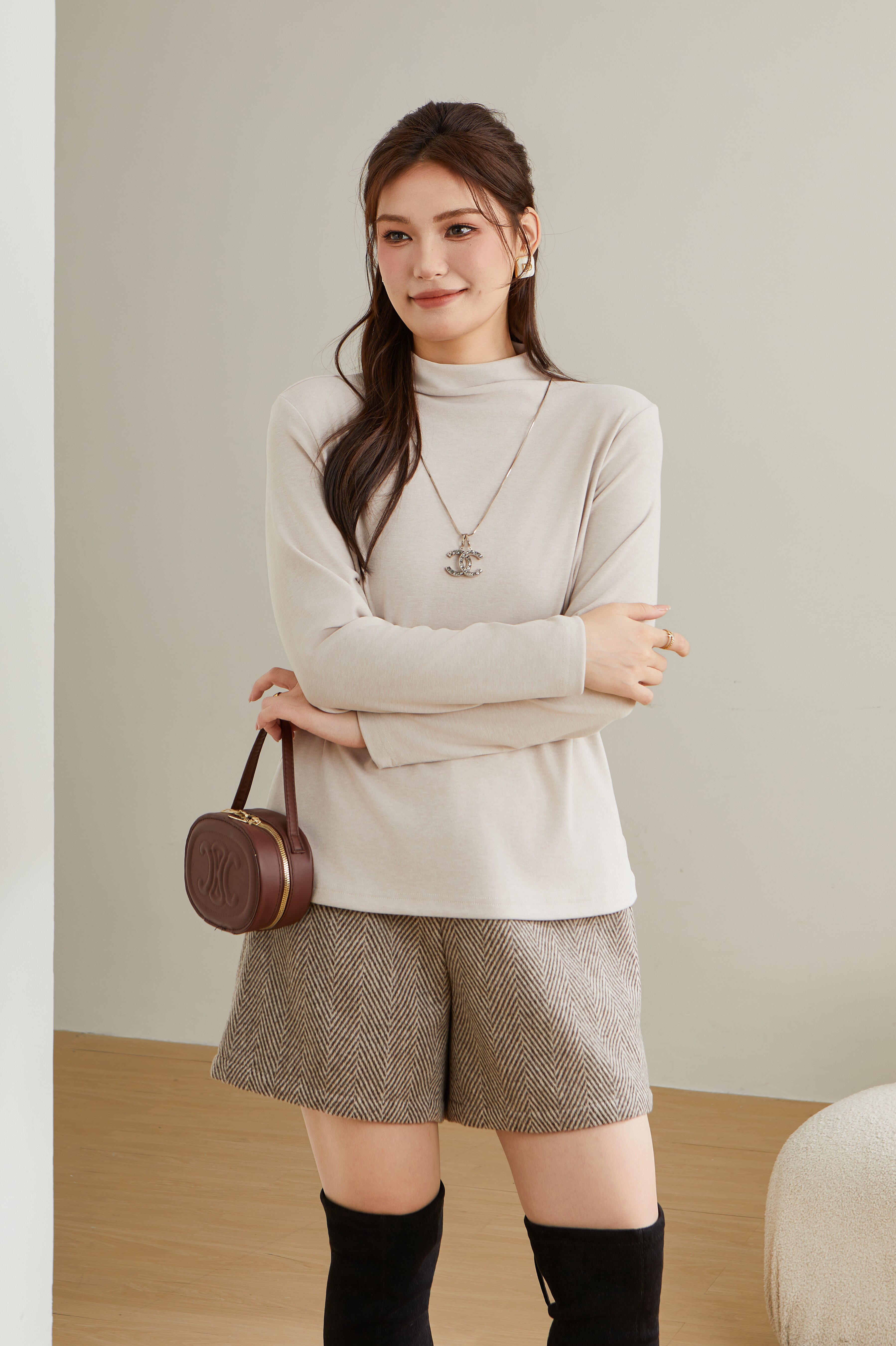 Warm Slim Fit Pile Collar Top DDZ2270