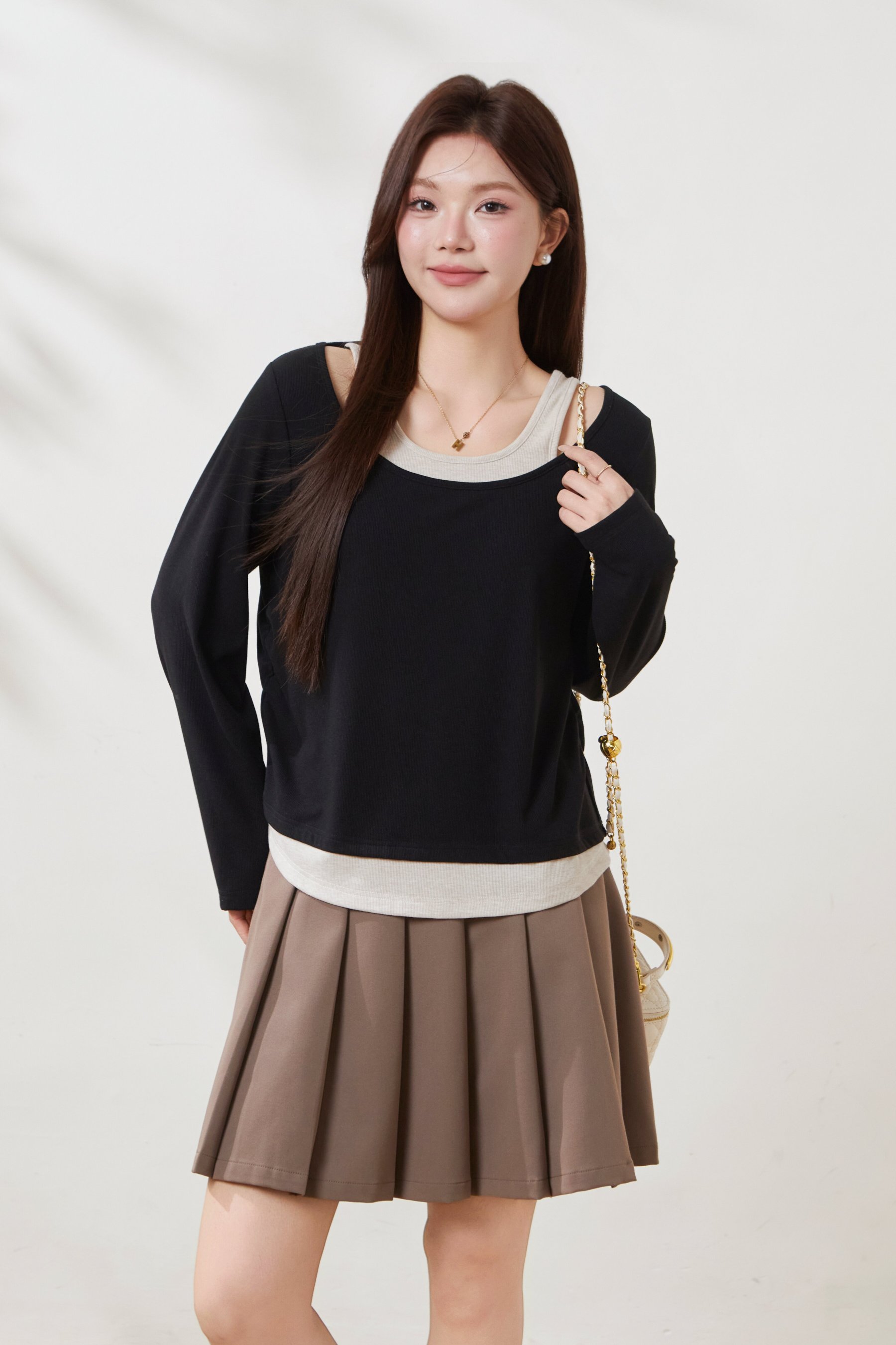 U-neck waist-cinching color-blocked faux two-piece T-shirt FCZ6985