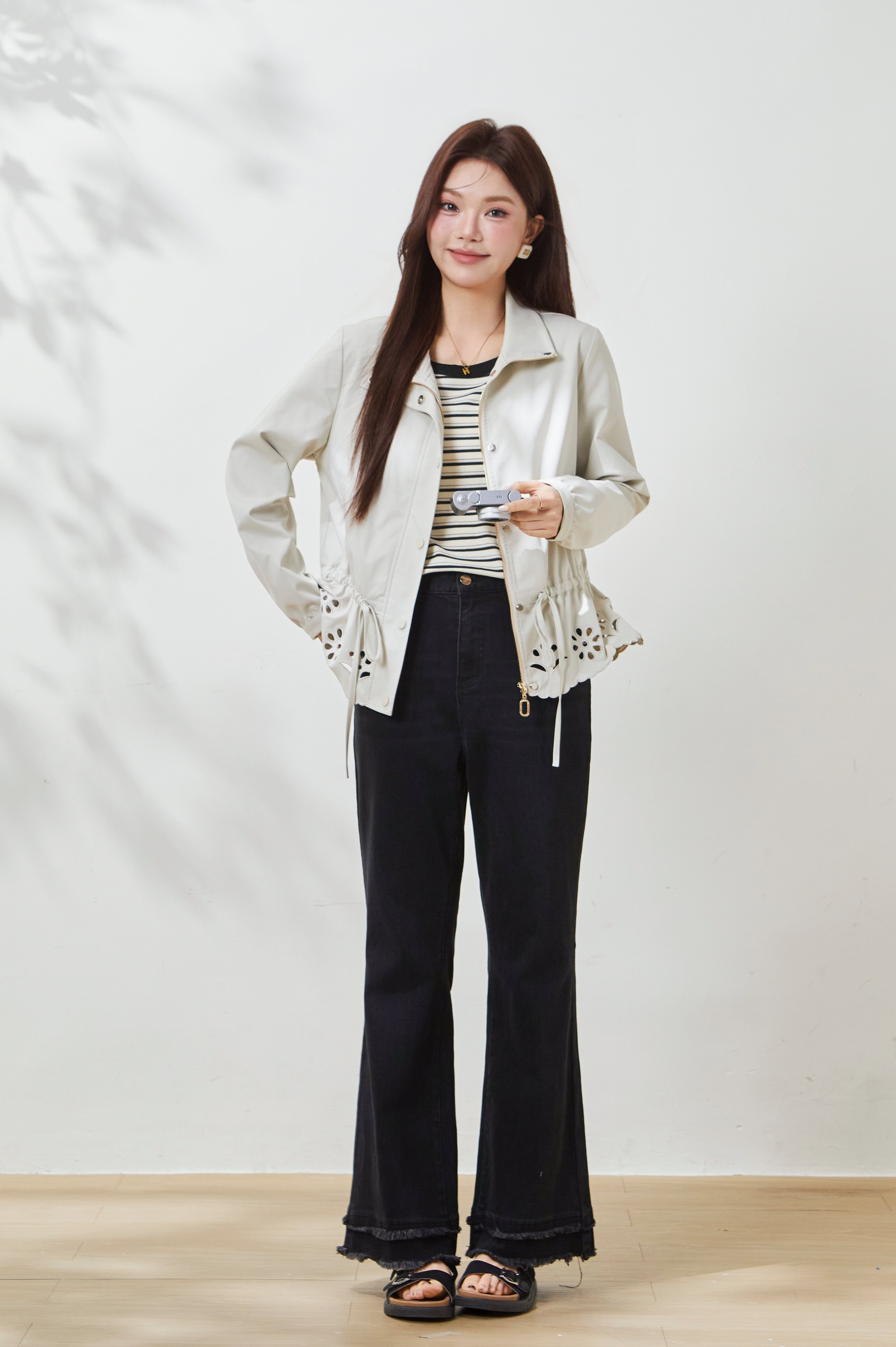 Stand-up collar hollowed-out waist-cinching jacket FCW7026