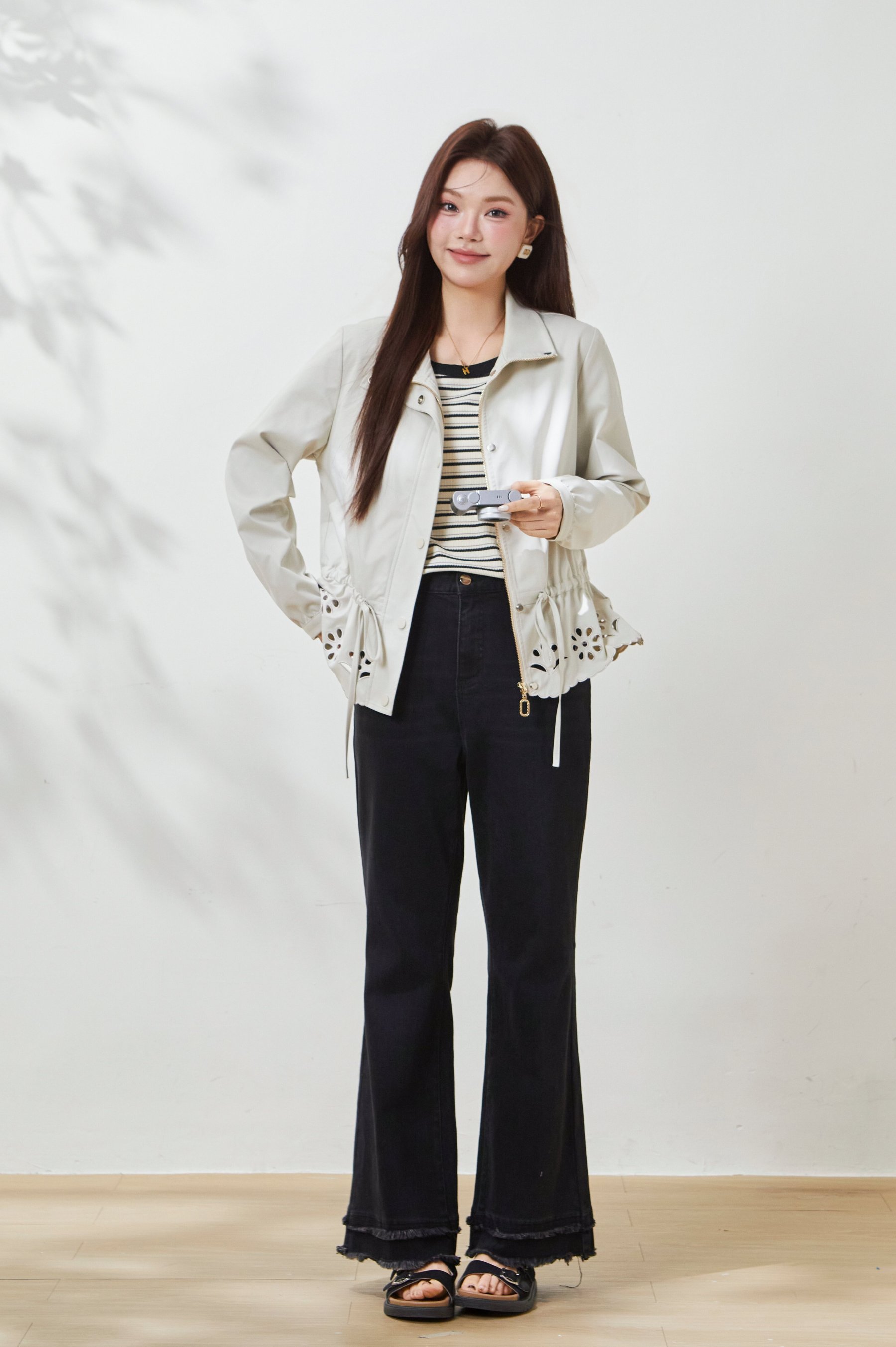 Stand-up collar hollowed-out waist-cinching jacket FCW7026