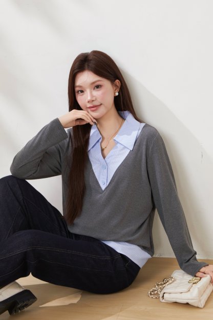 Striped V-neck faux two-piece knit shirt FCA6910