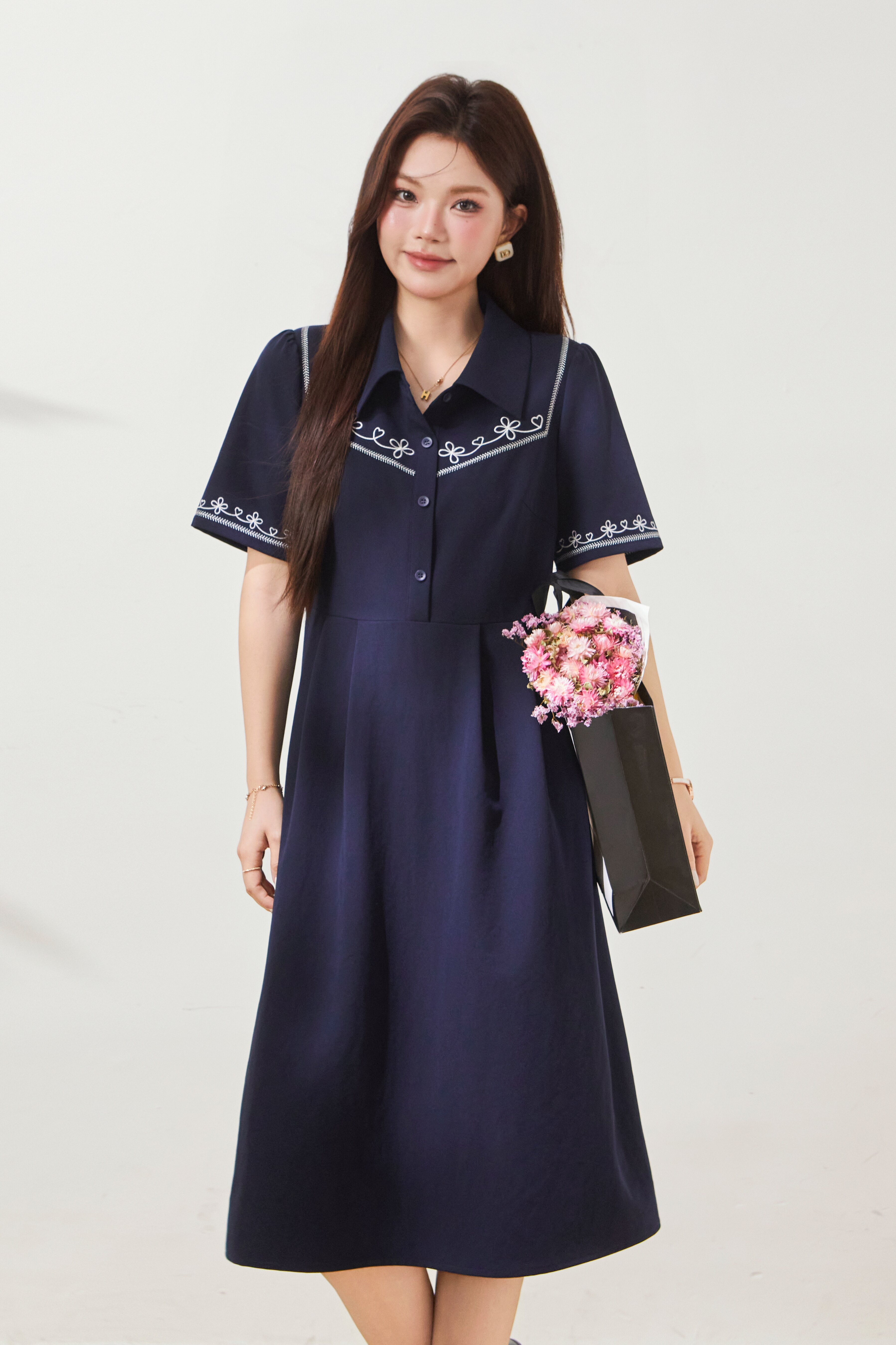 Retro embroidered waist cinching slimming shirt dress FXQ8036