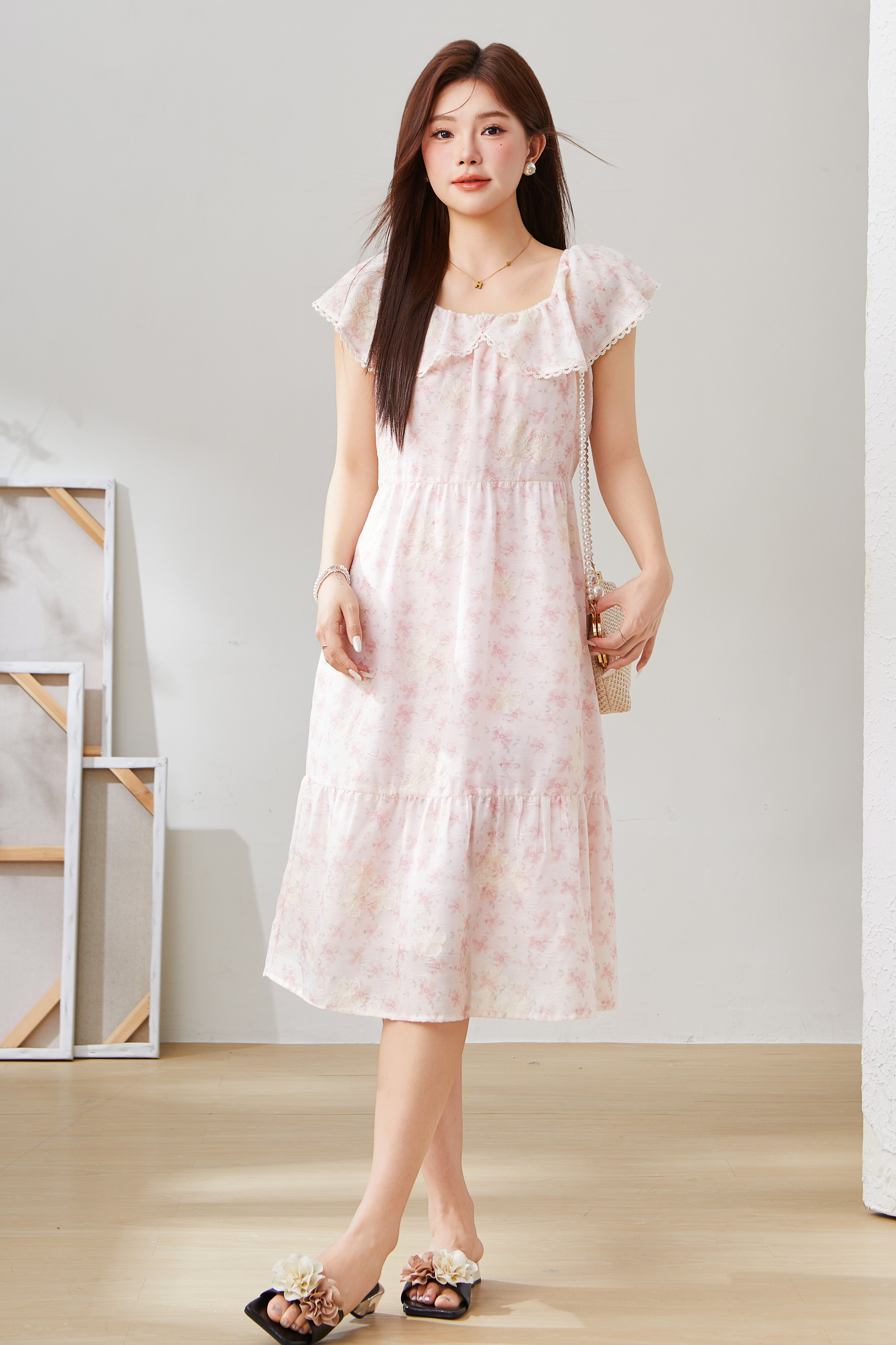 Doll Collar Slimming Floral Dress EXQ5350