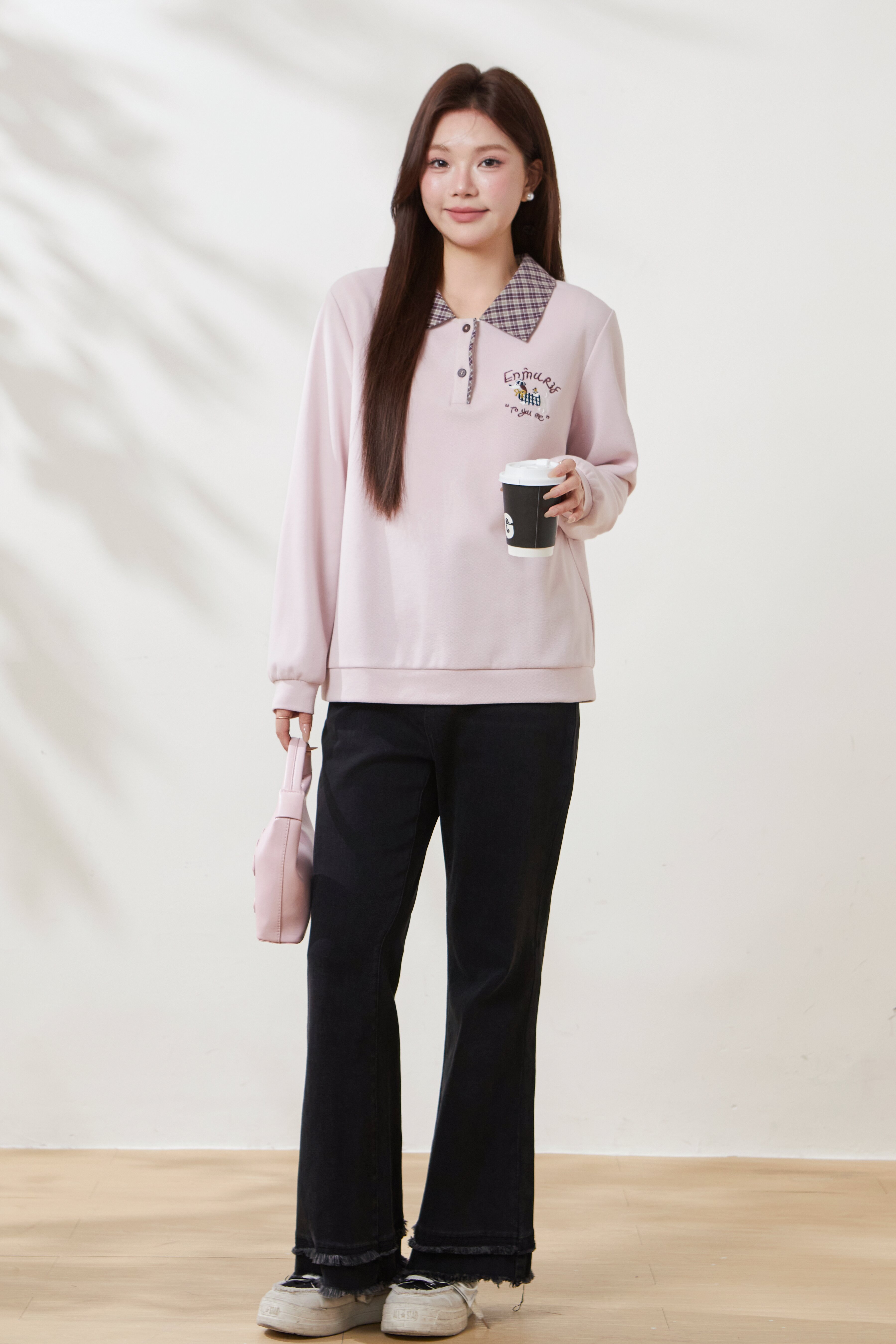 High-waisted flared jeans with frayed hem FCK6960