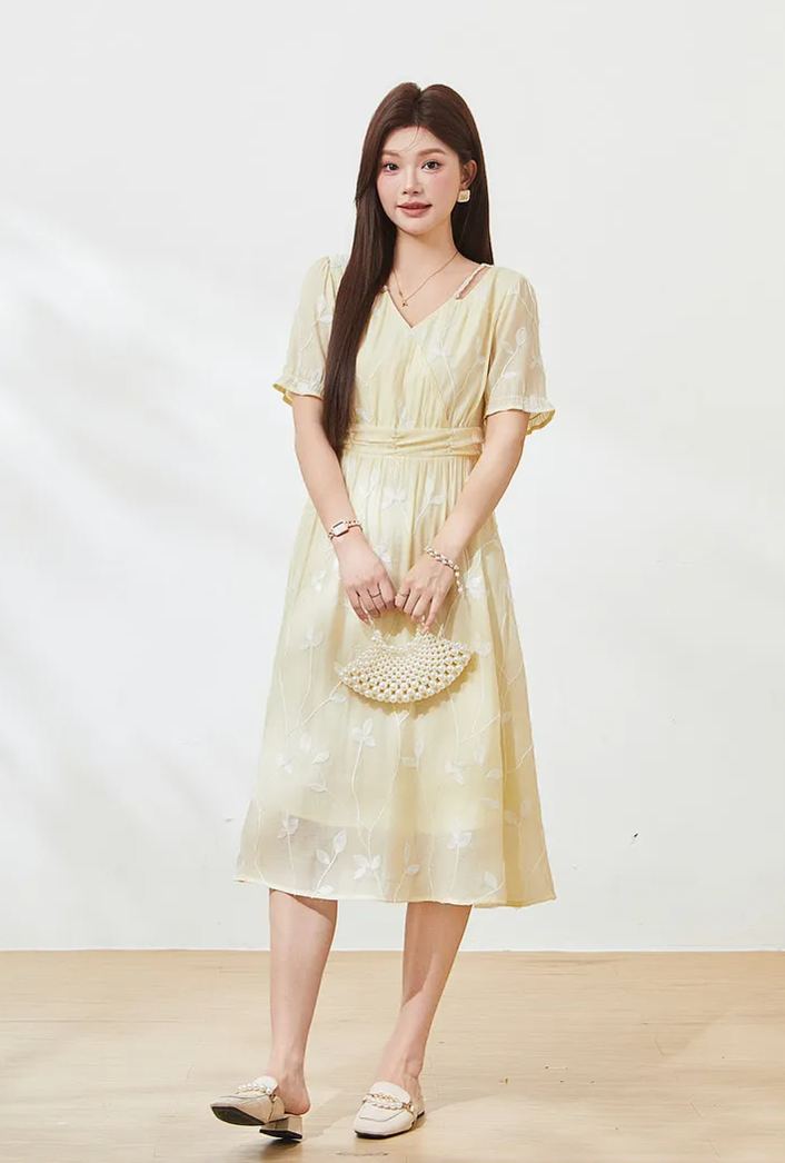 Plus Size V Neck Waist Tie Beach Vacation Dress Summer New Arrival FXQ7207