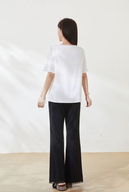 Plus Size Crew Neck Embroidered Blouse FXA7182
