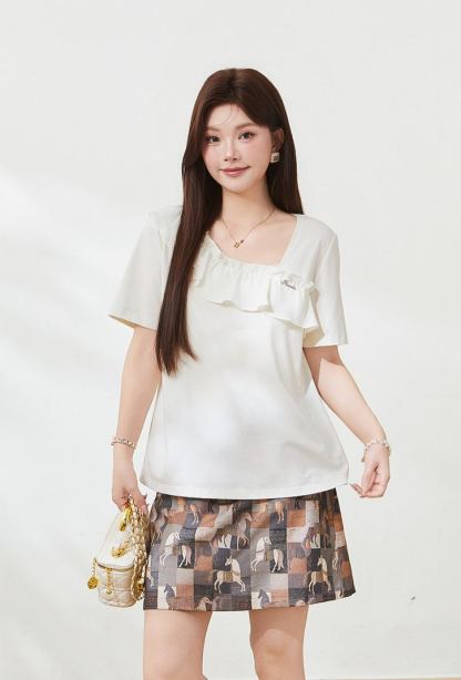 Plus Size Knit Short Sleeve Top for Curvy Women FXZ7173