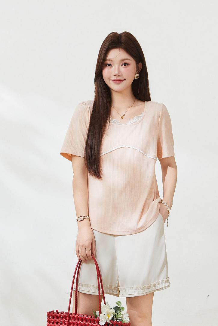 Plus Size Square Neck Knit T-shirt Top for Curvy Women FXZ7172